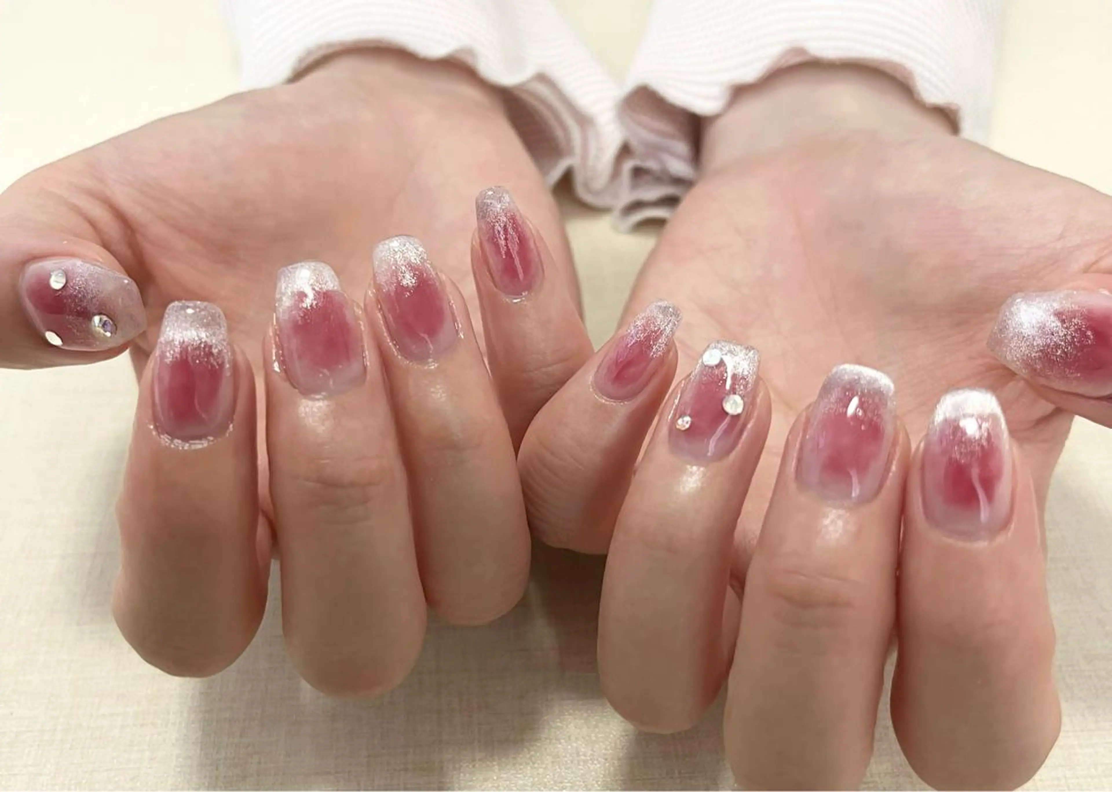 ネイル チークネイル マグネットネイル わたなべ さやかのネイルデザイン