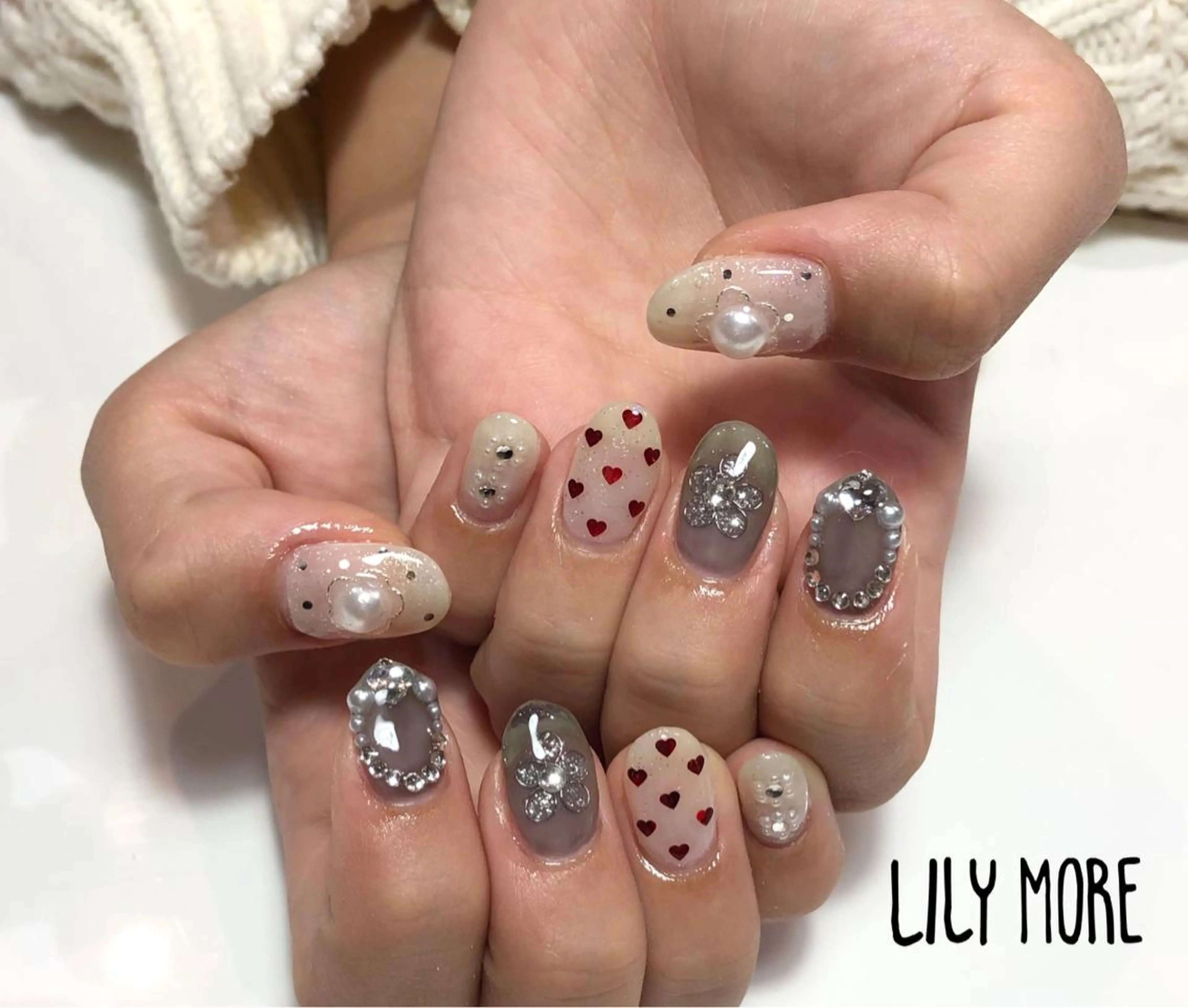 ネイル フラワーネイル Lily closetのネイルデザイン