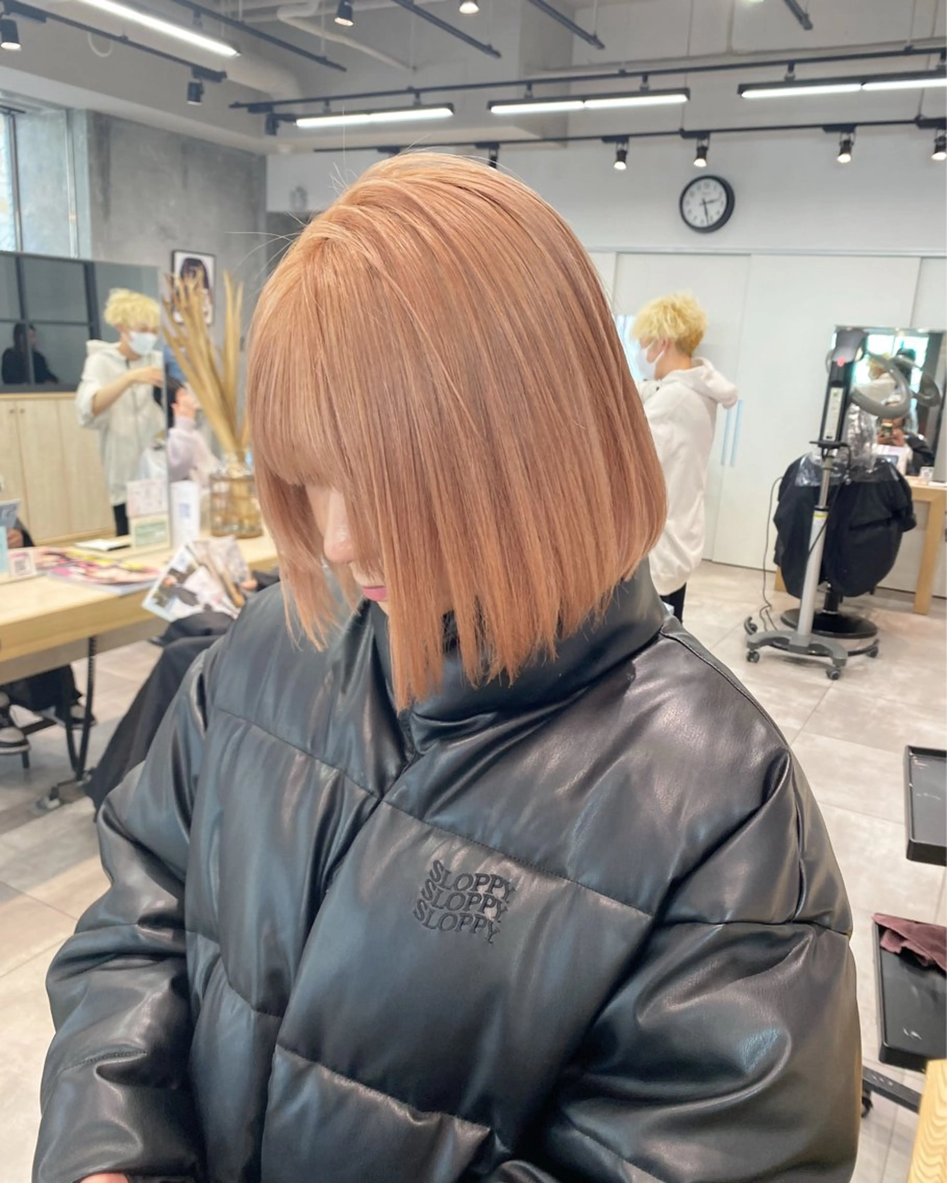 ショート カラー カット ヘアカラー トリートメント ブリーチ/髪質改善 🍊MASAKiのヘアスタイル