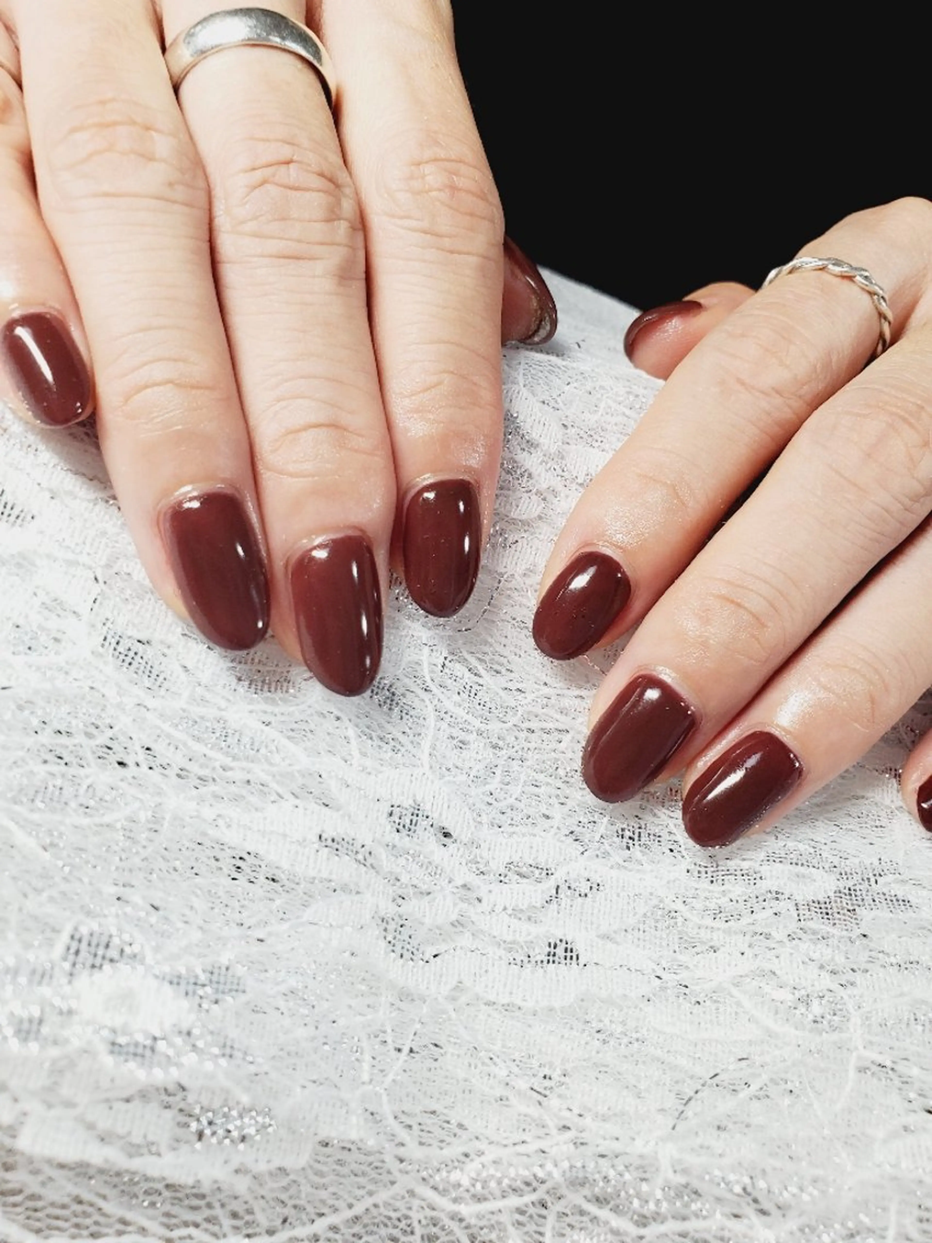 ネイル ボルドー ブラウン ハンドネイル ネイルサロンベルティ .ひとみのネイルデザイン