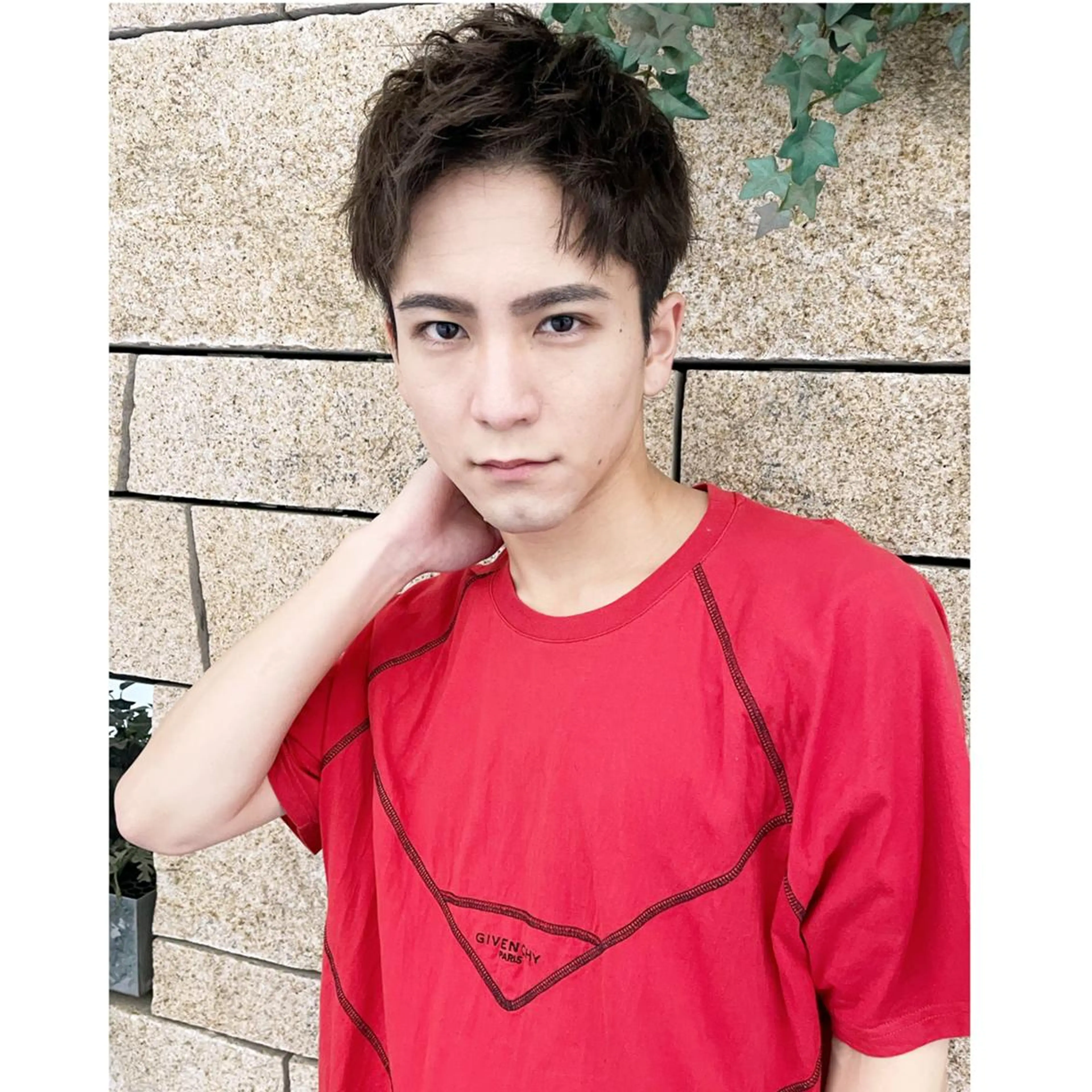 ショート メンズ モヒカン ショートヘア 眉カット ITbyALBUM 下北沢店のヘアスタイル