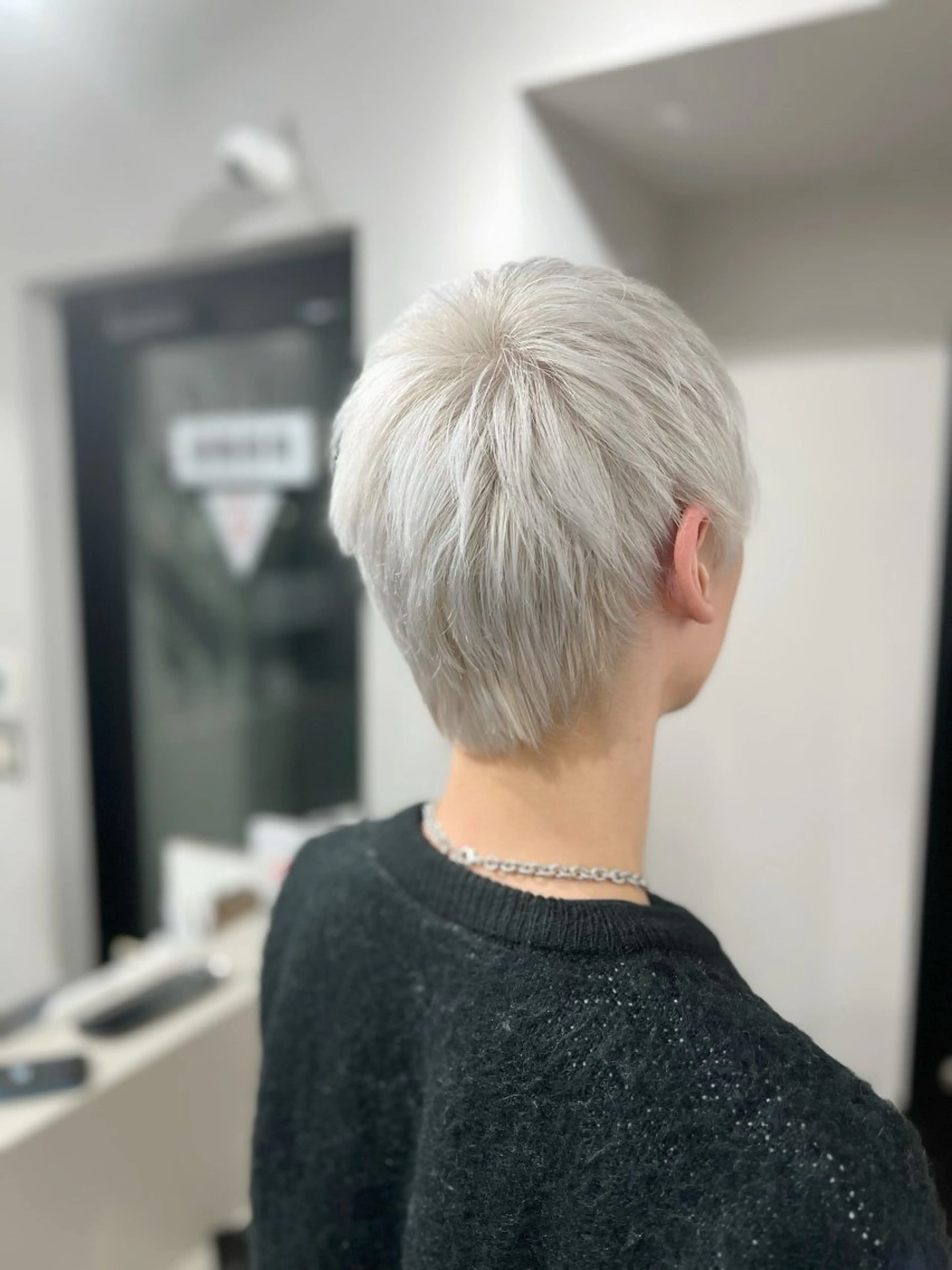 ミディアム カラー ブリーチ/髪質改善/ レイヤー/YUTO‎のヘアスタイル