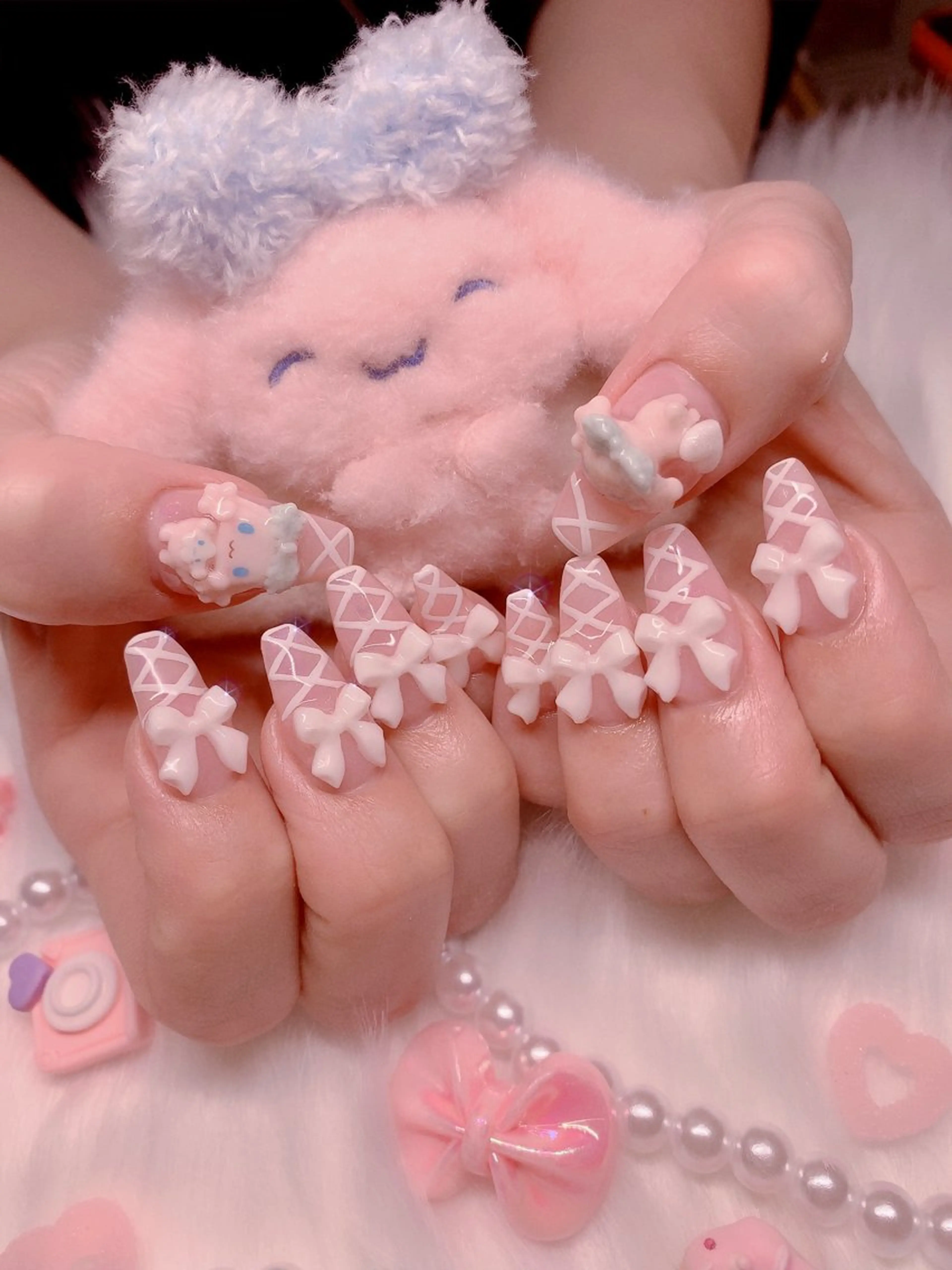 ネイル アートネイル キラキラネイル 韓国ネイル 持ち込み ピンク シェアサロンLei.g(レイジー)所属・3Dアートネイル💗 都築レナのネイルデザイン