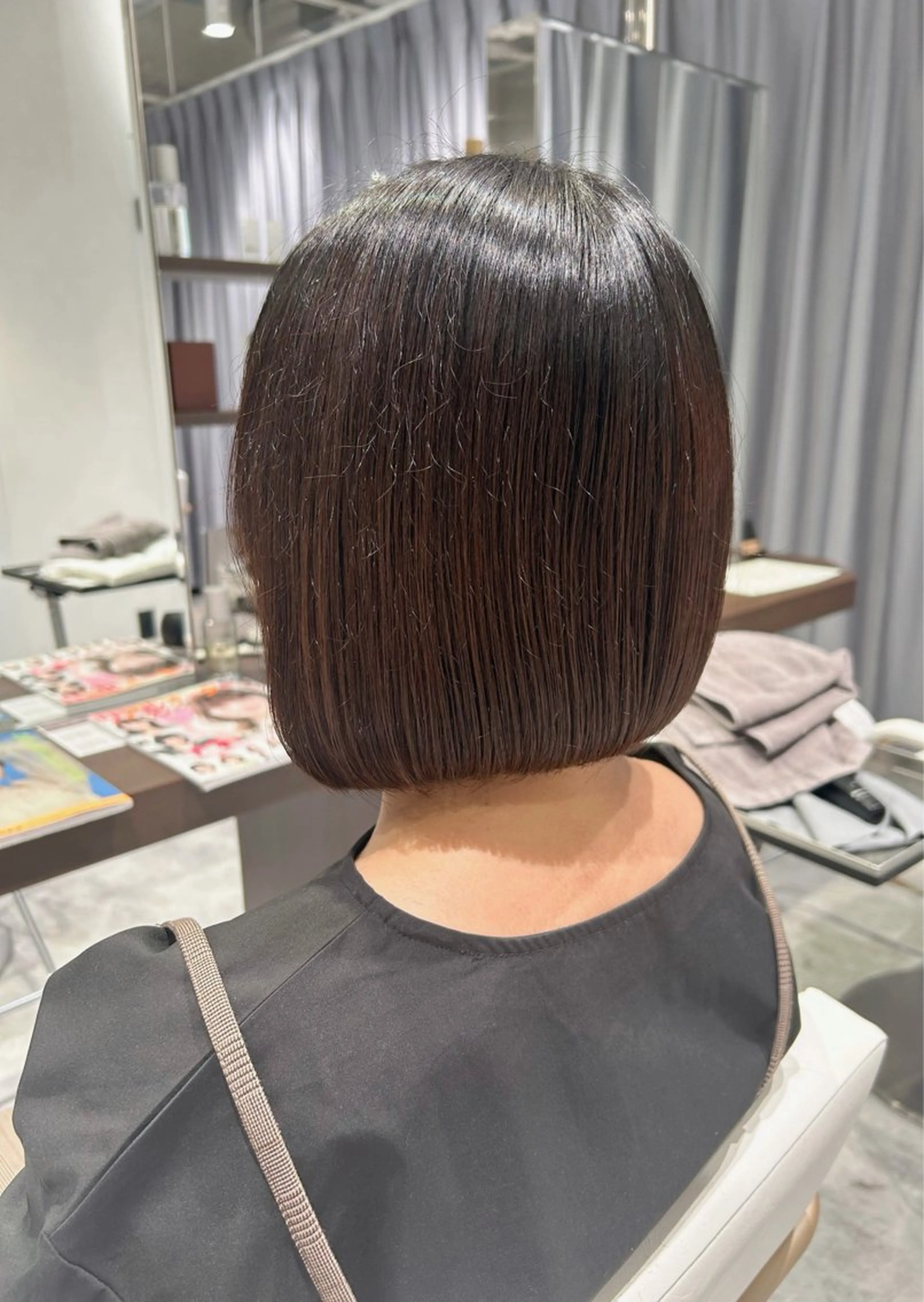 ミディアム 🫧透明感イルミナ カラー🫧三浦菜々子のヘアスタイル