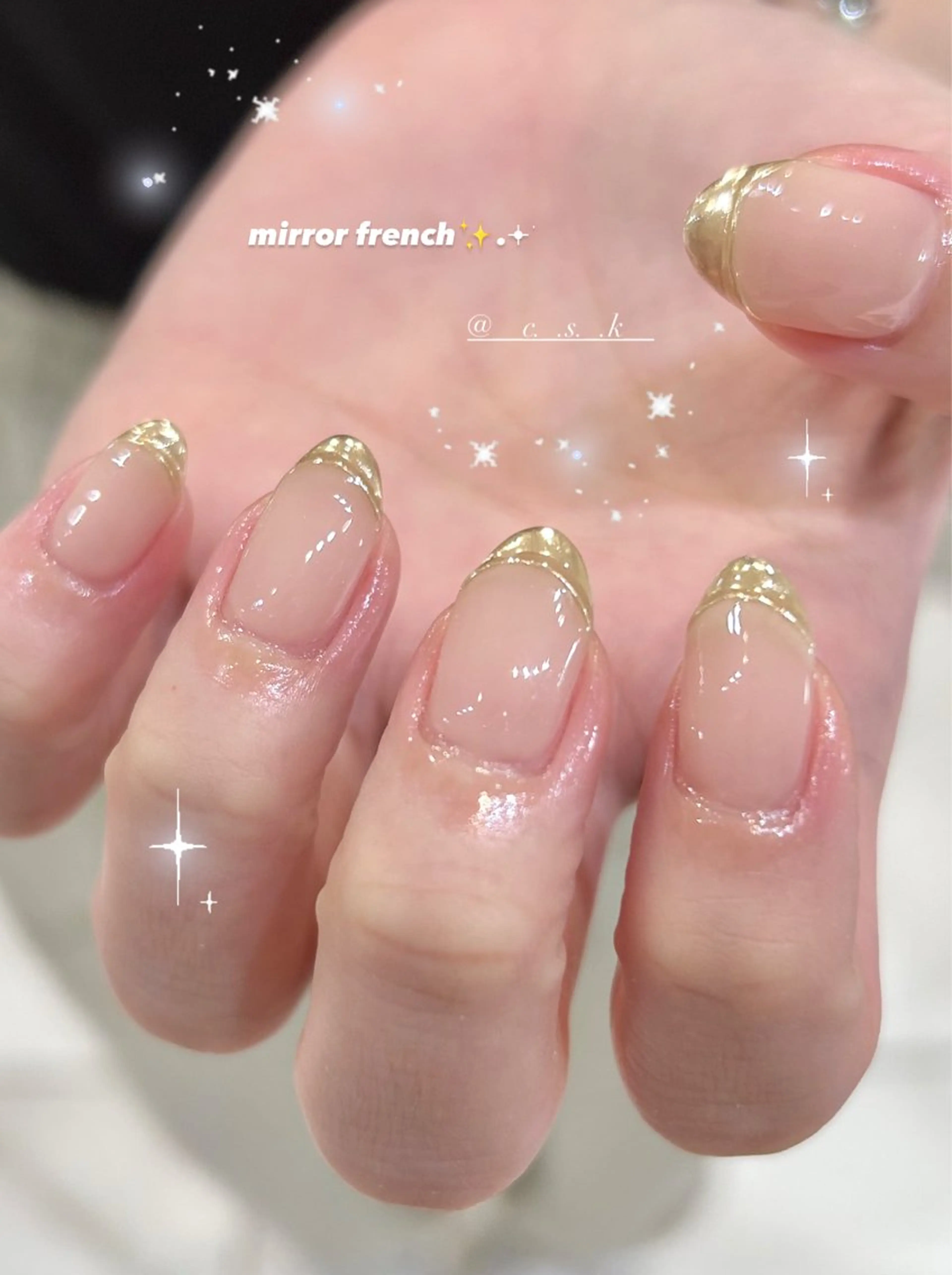 ネイル クリアネイル ゴールド ハンドネイル 🎀チーク/ちゅるん 🫧chisa🎀のネイルデザイン