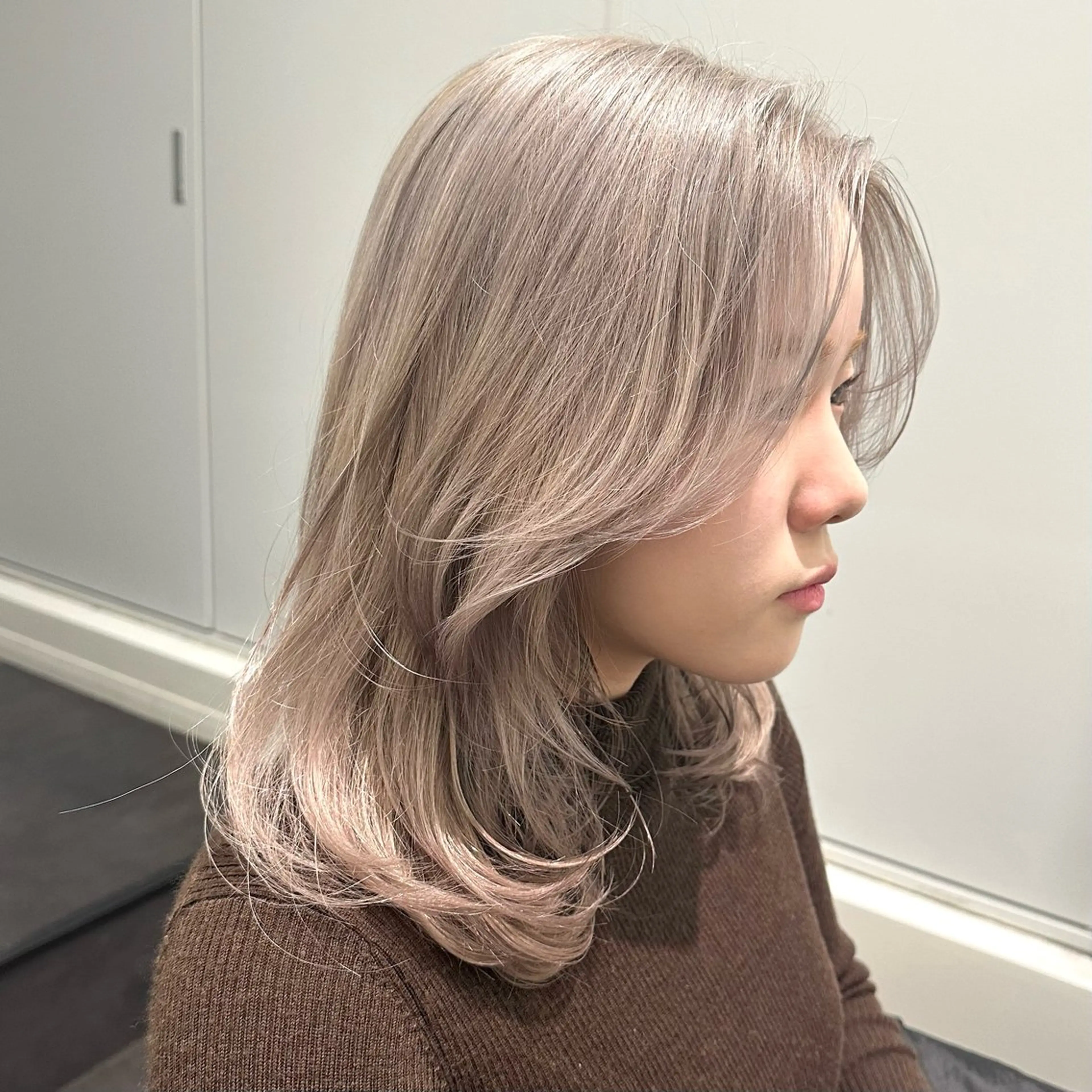 セミロング カラー ヘアカラー ✨艶カラー美容師✨ リュウトのヘアスタイル