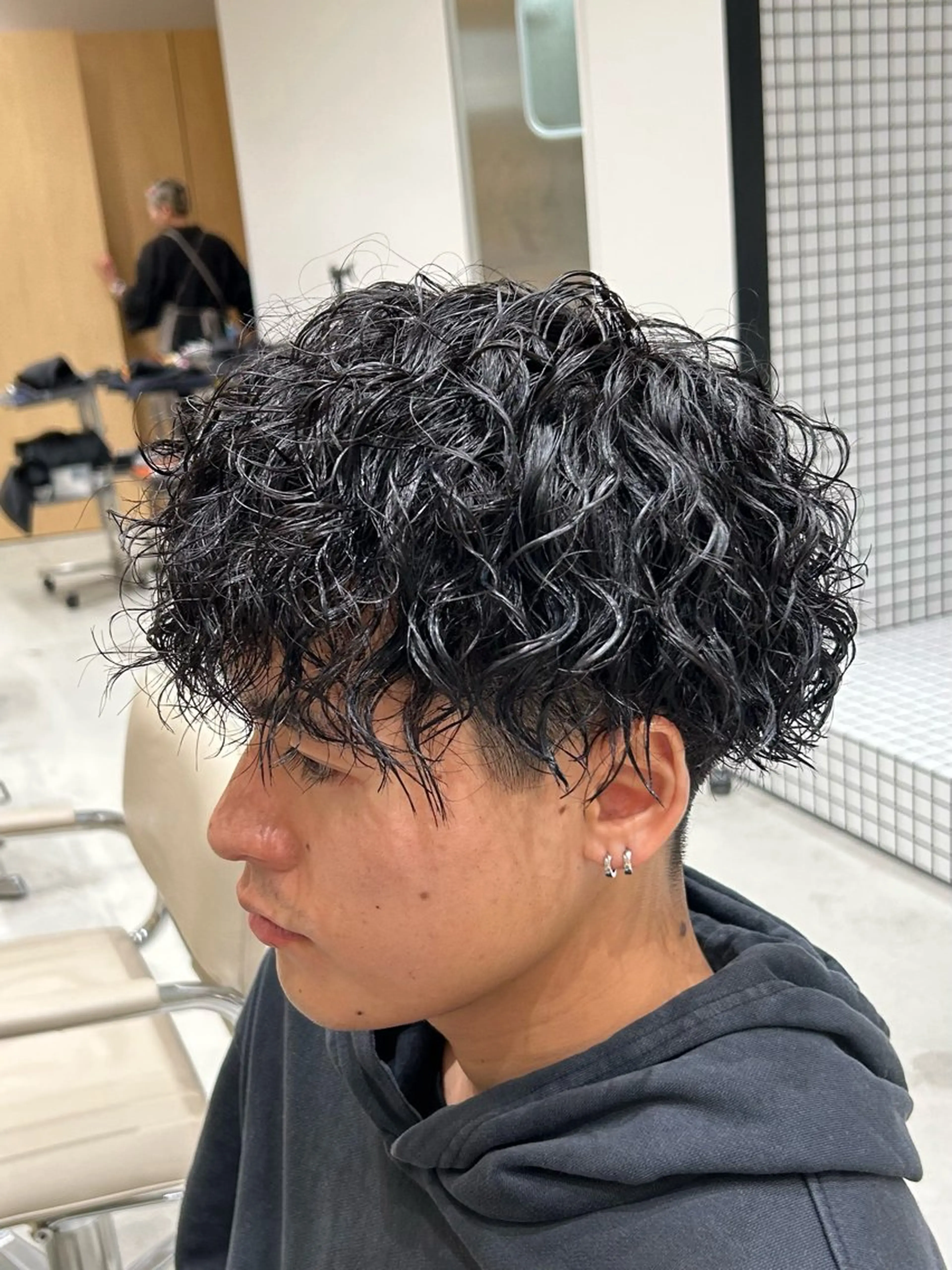パーマ メンズ フェードカット メンズパーマ ツイストスパイラルパーマ スパイラルパーマ 🐲ツイスパ🐲 フェード/龍のヘアスタイル