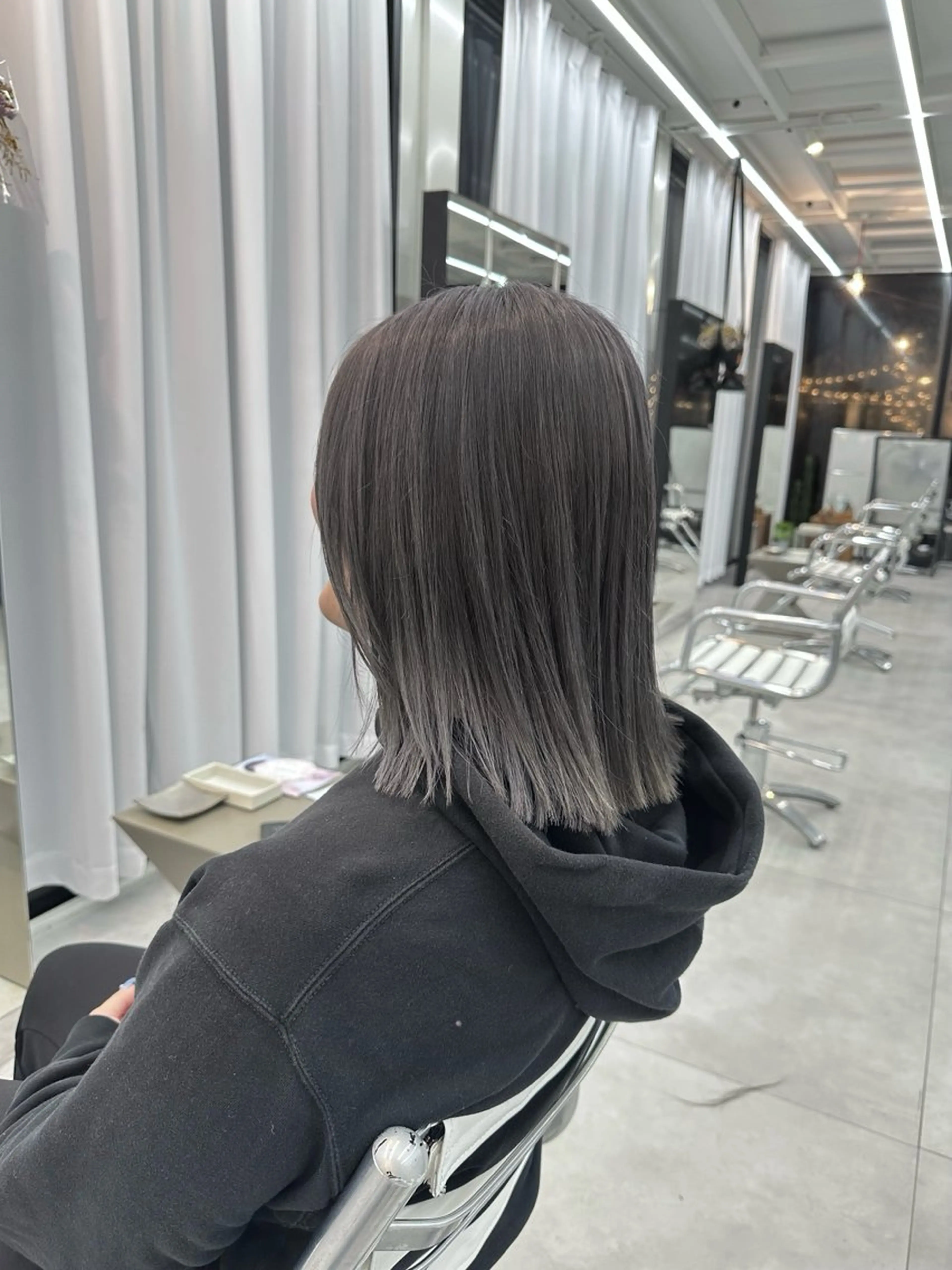 【2回目早割10時〜13時限定】 カット+ケアブリーチWカラー+Aujua4ステップTR🪽の写真