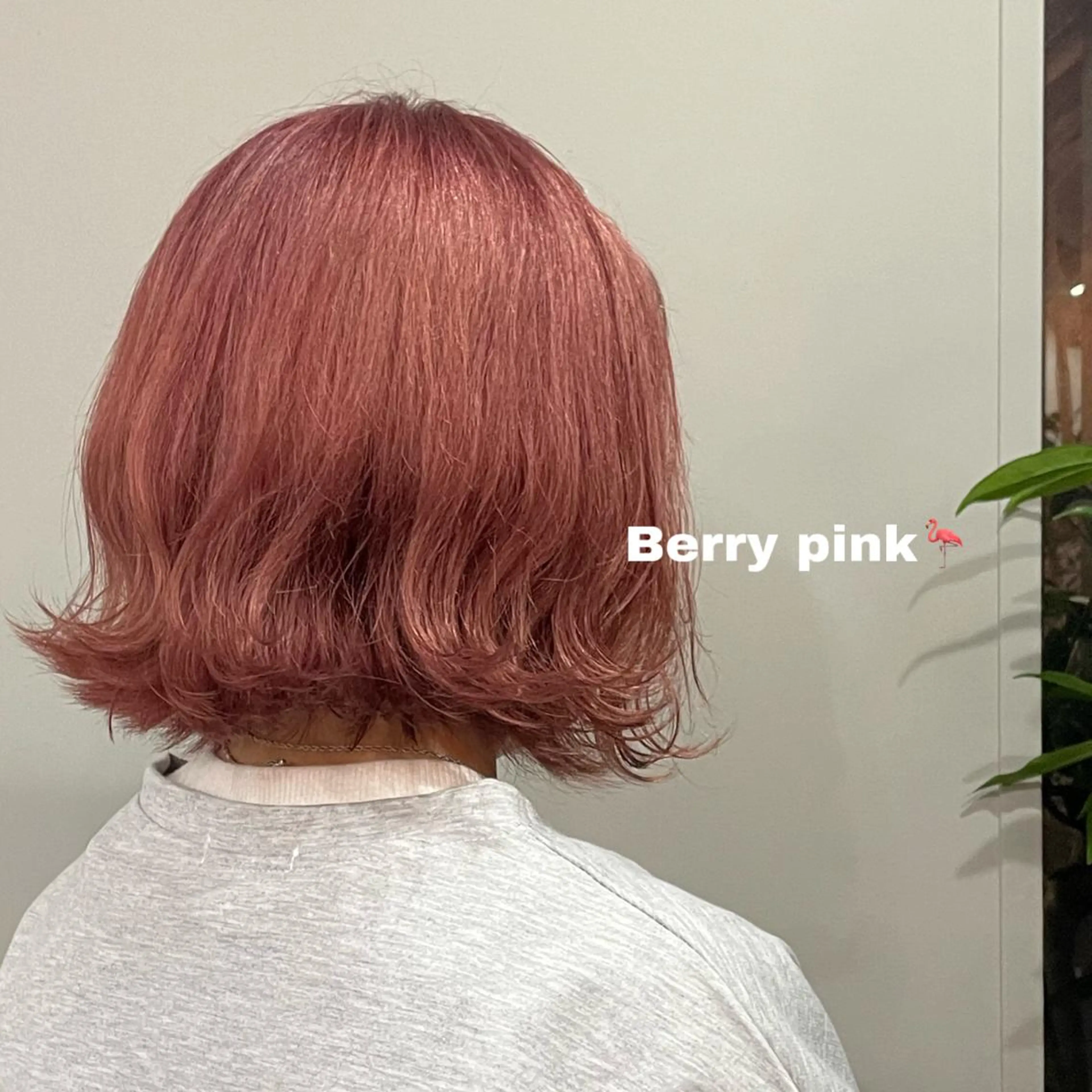 ショート カラー ヘアアレンジ ブリーチ ピンクカラー ルナ｜縮毛矯正 ×デザインカラー🥝のマツエク・マツパデザイン