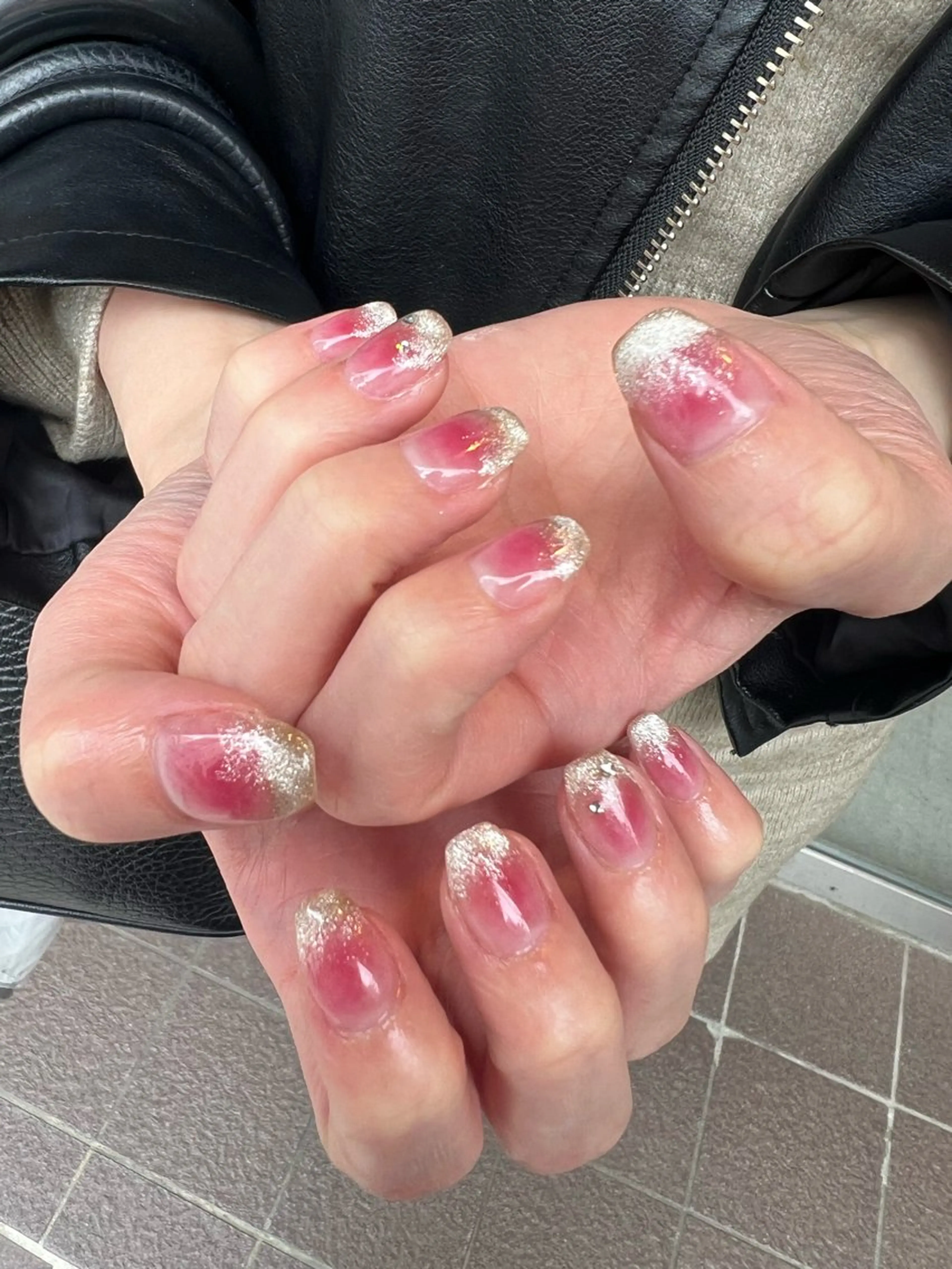 ネイル チークネイル 持ち込み Nﾟdeseo✂︎ HARUKAのヘアスタイル