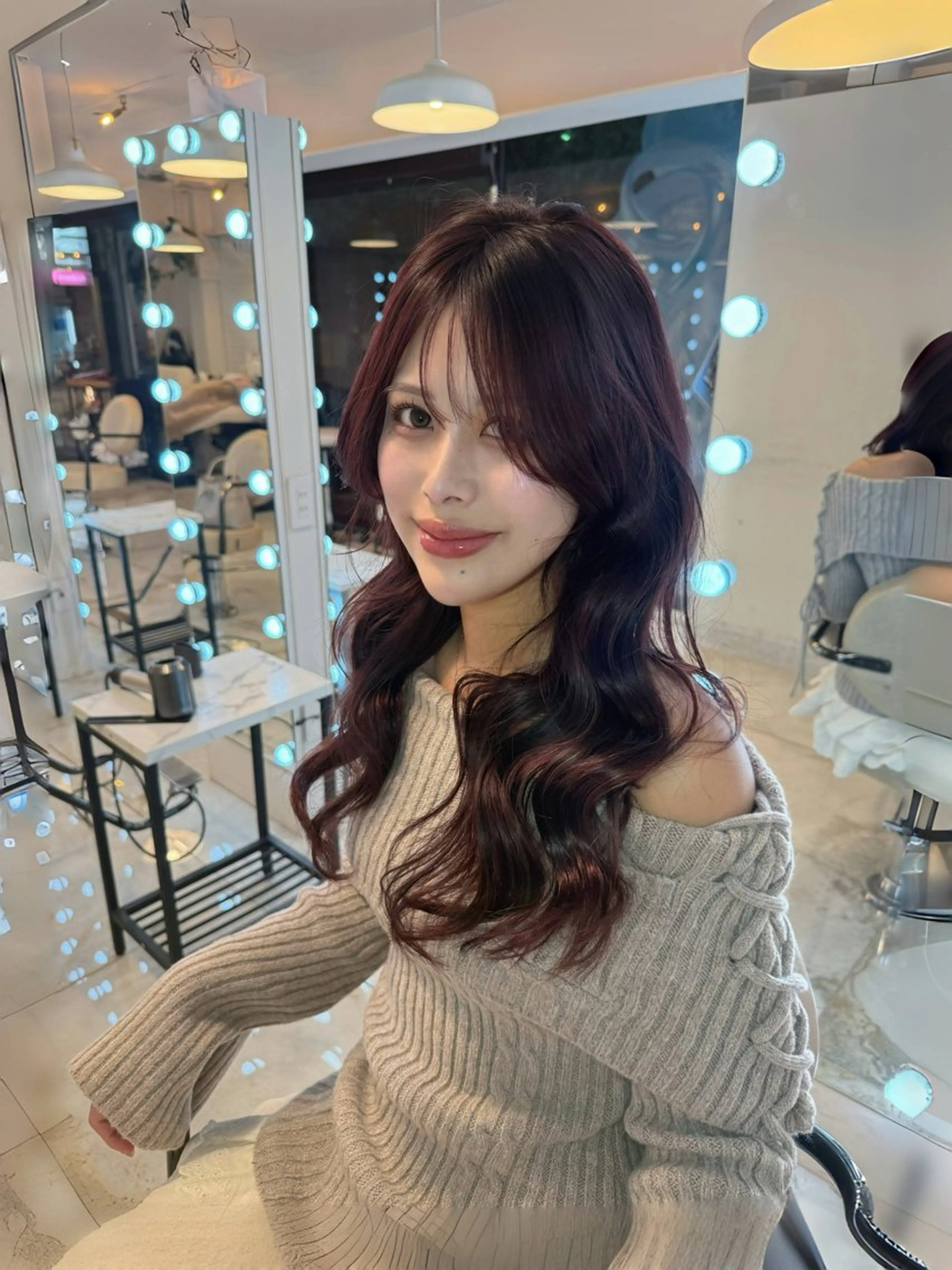 ロング カラー 透明感カラー ダブルカラー ヘアカラー トリートメント ヘッドスパ ヘアセット HARUNA/原宿/ デザイン/カットのヘアスタイル