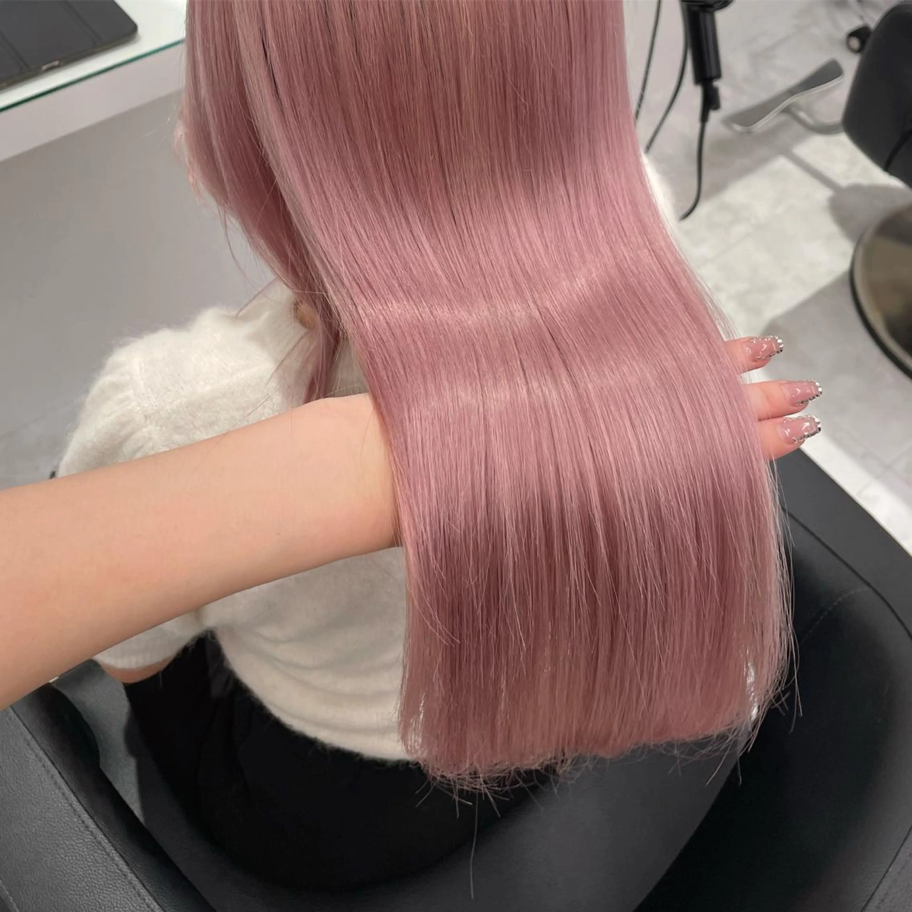 セミロング カラー カット ヘアカラー トリートメント 💗🤍透明感カラー 🤍💗kanonのヘアスタイル