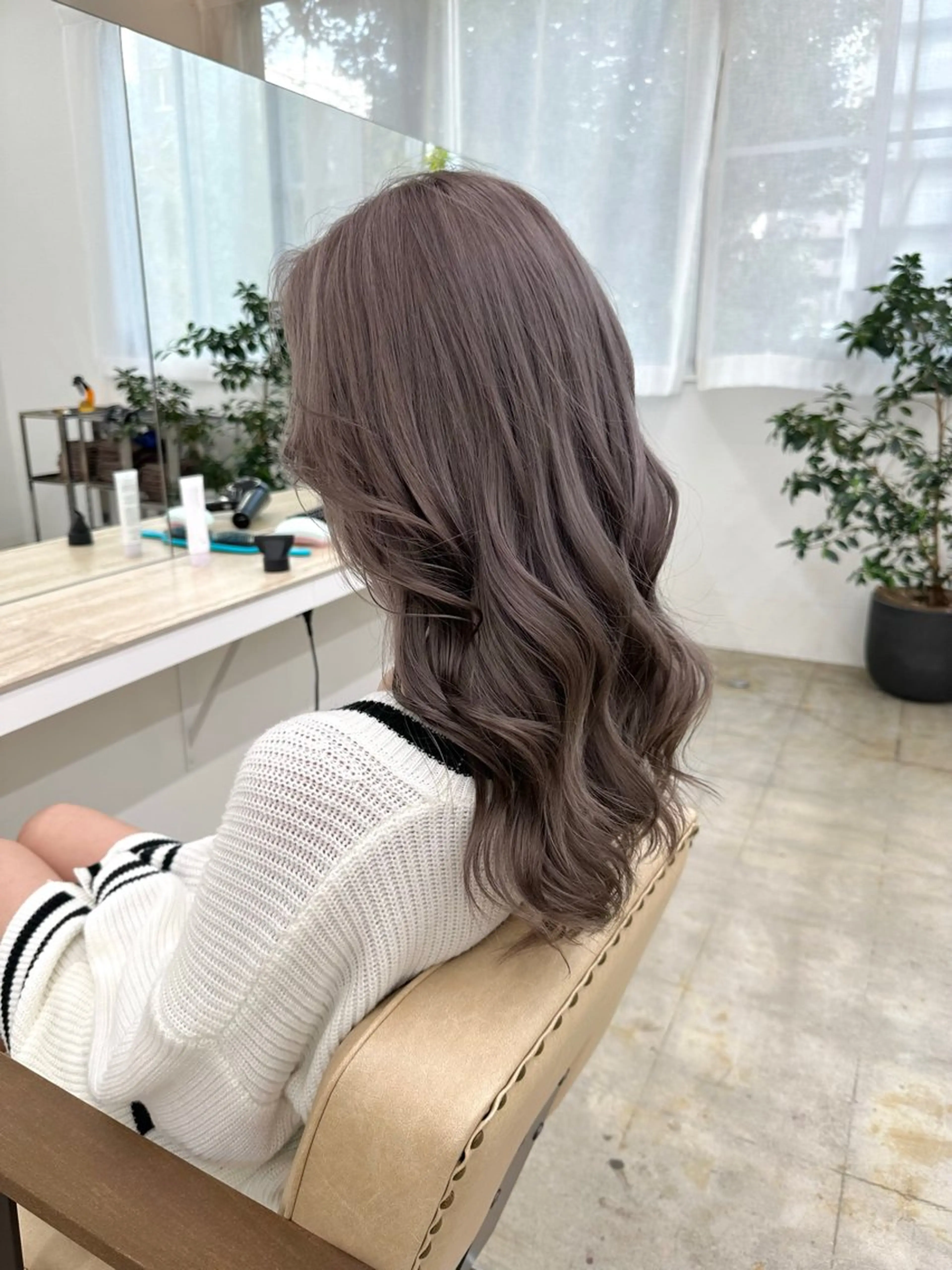 セミロング カラー 🌈ディレクター🌈 徳松優希のヘアスタイル