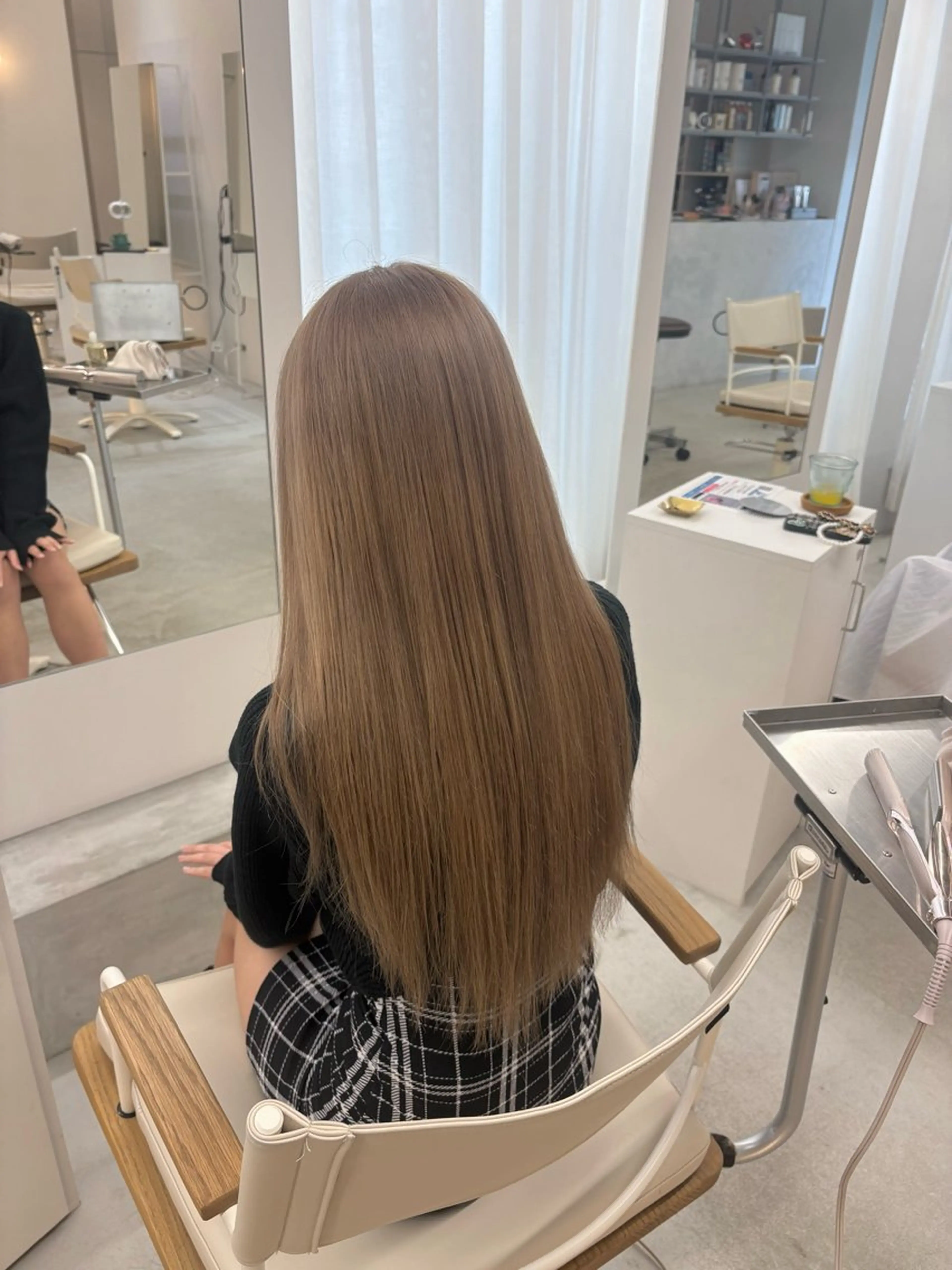 ロング ヘアカラー ハイトーン/艶髪/ 暗髪/韓国/sanaのヘアスタイル