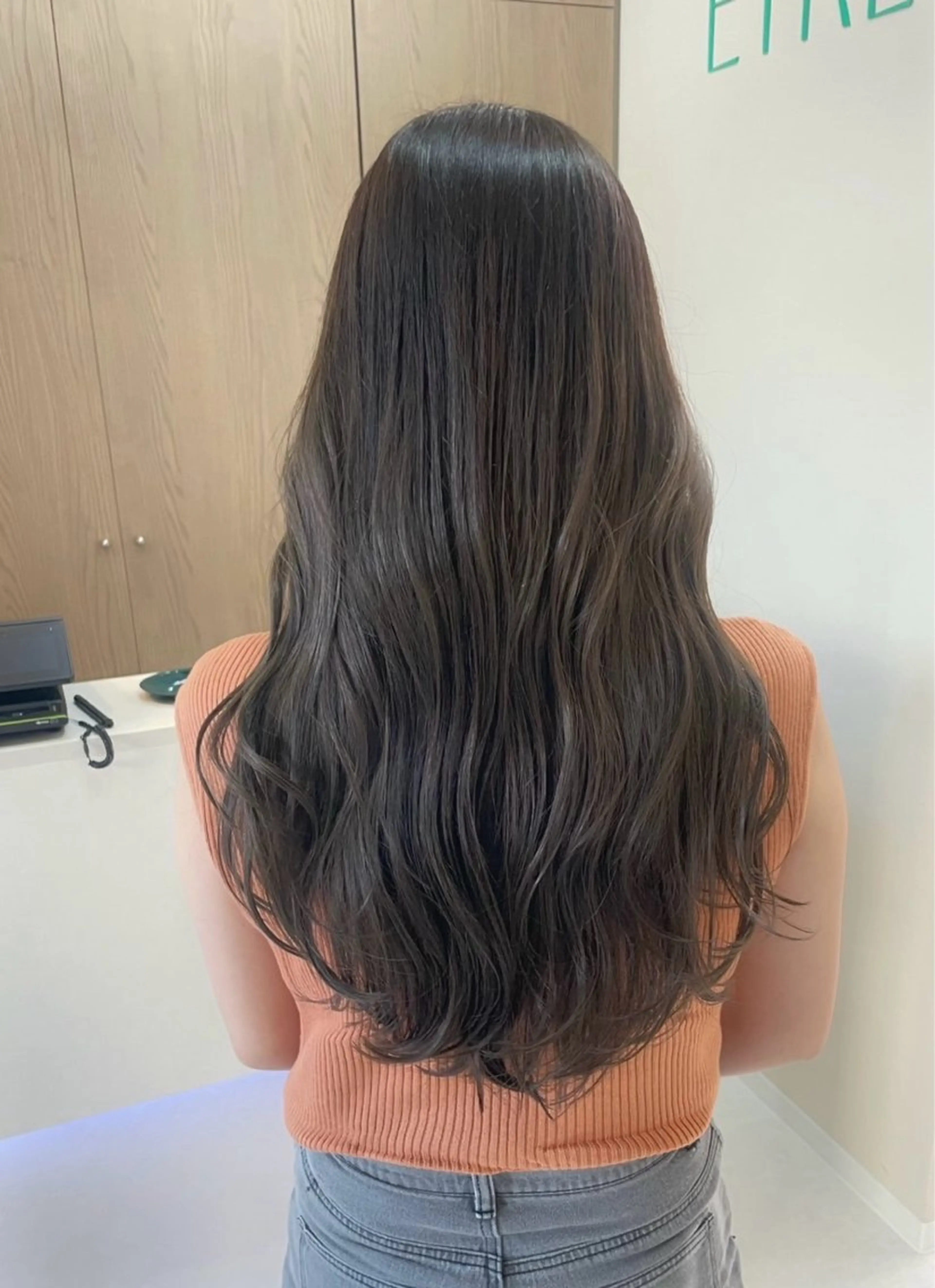 🌼透明感カラー(ワンカラーのみ)+oggiottクイックトリートメント付き🌼の写真