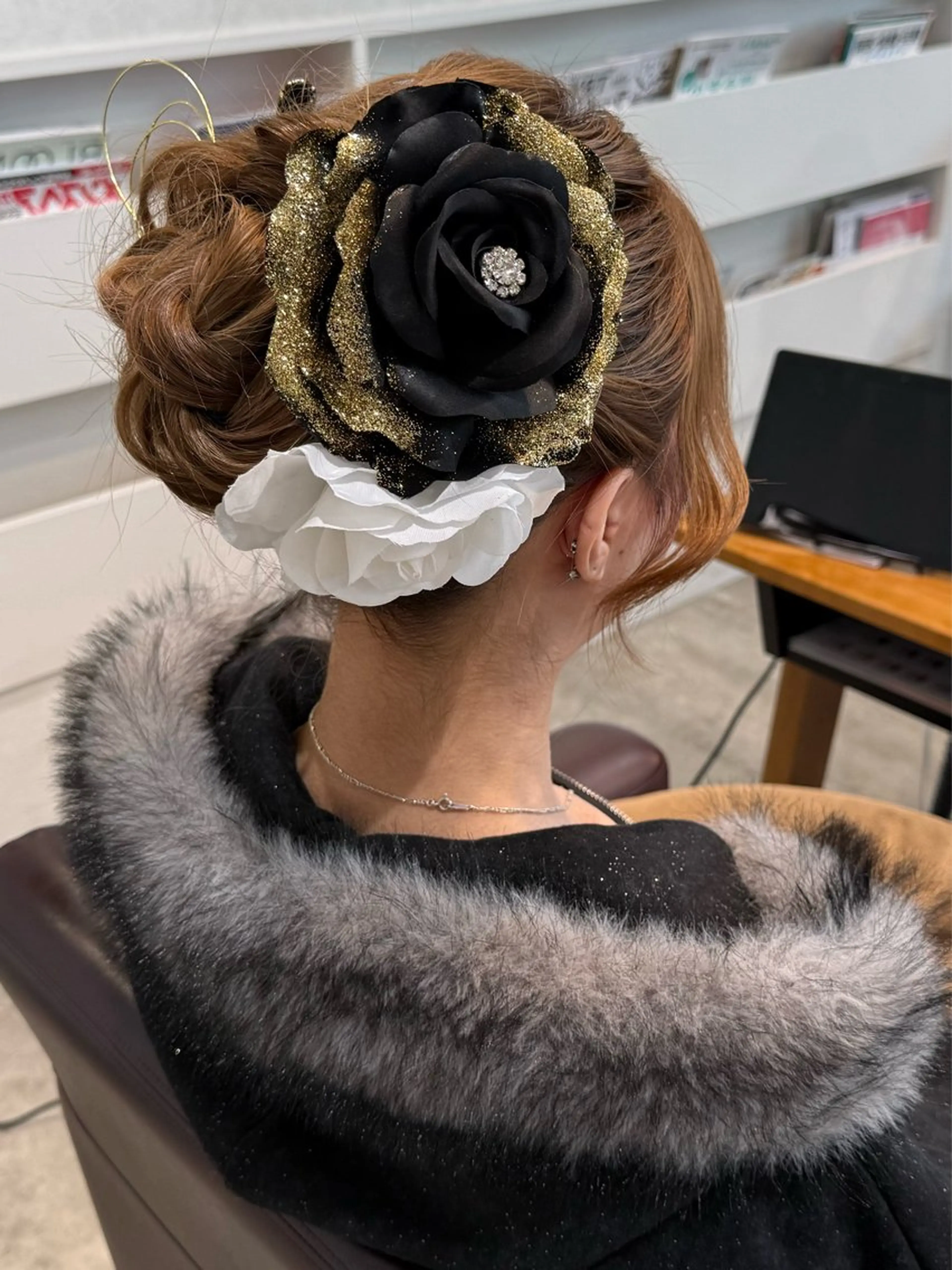 ヘアアレンジ ヘアセット ハイトーン/ダブル カラー/あやかのヘアスタイル