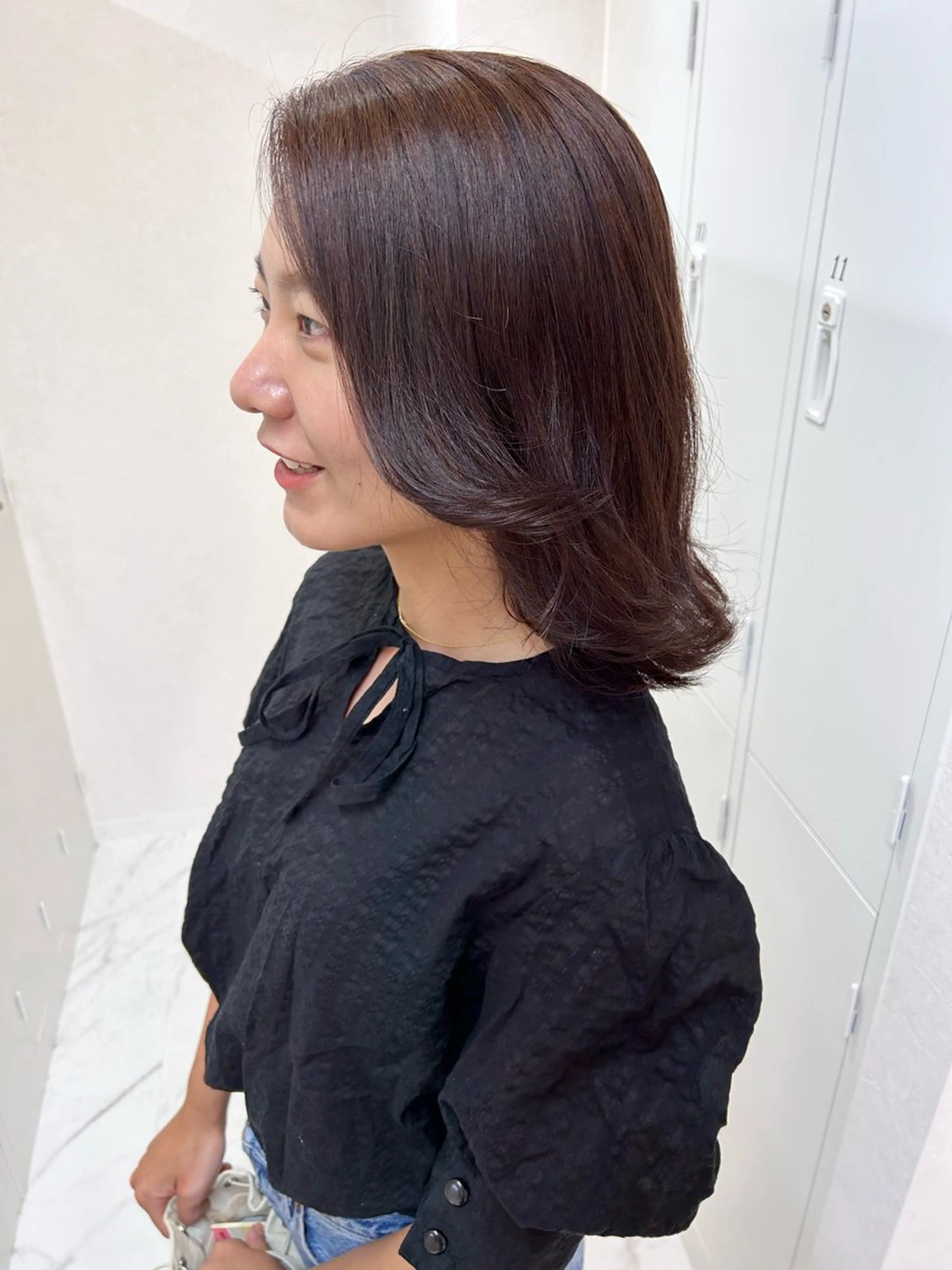 ミディアム カット ヘアカラー トリートメント Saori / さおりのヘアスタイル