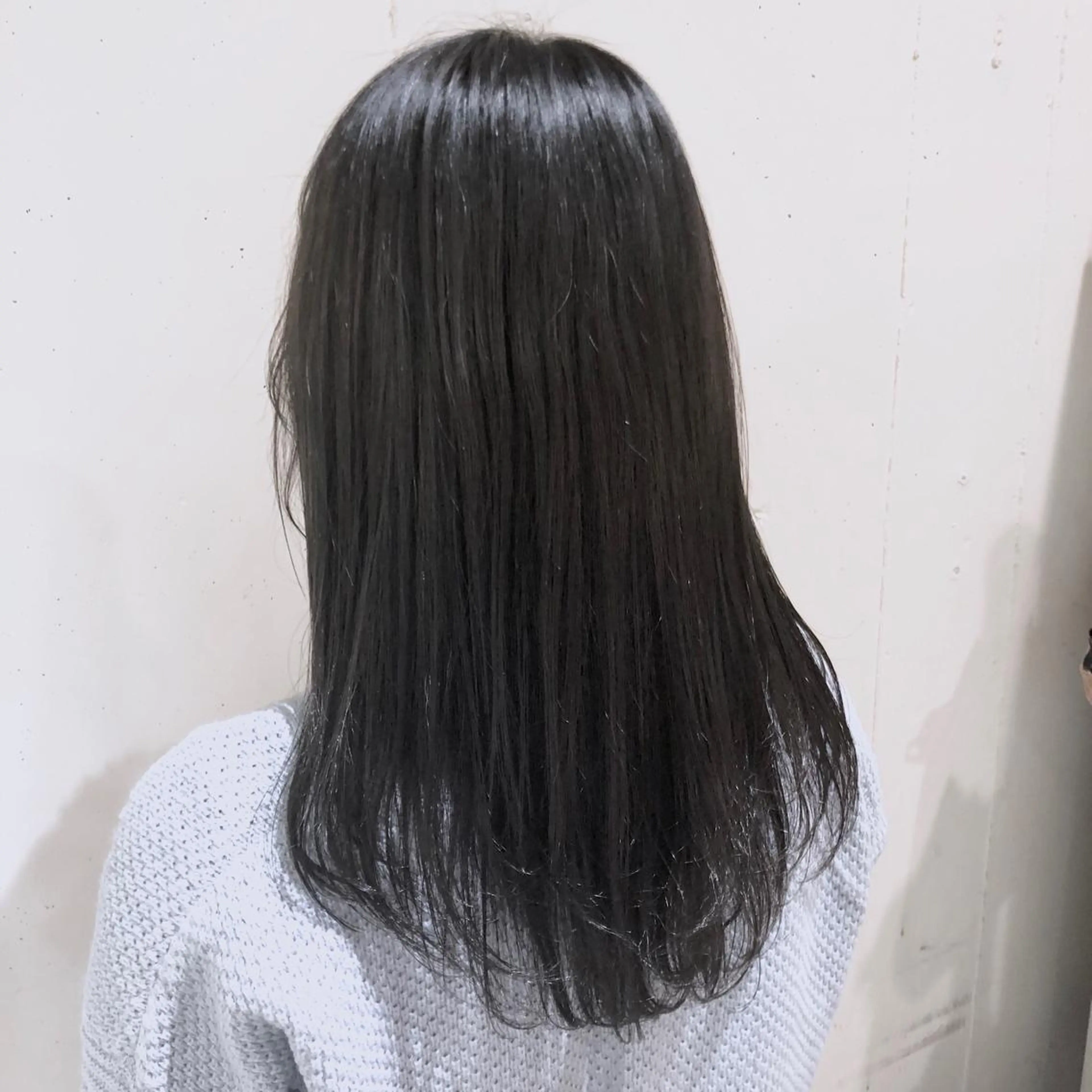 セミロング カラー パーマ ヘアアレンジ バレイヤージュ ブリーチ 透明感カラー グラデーションカラー グレージュ 【ツヤ髪美容師】 ツダケイスケのヘアスタイル