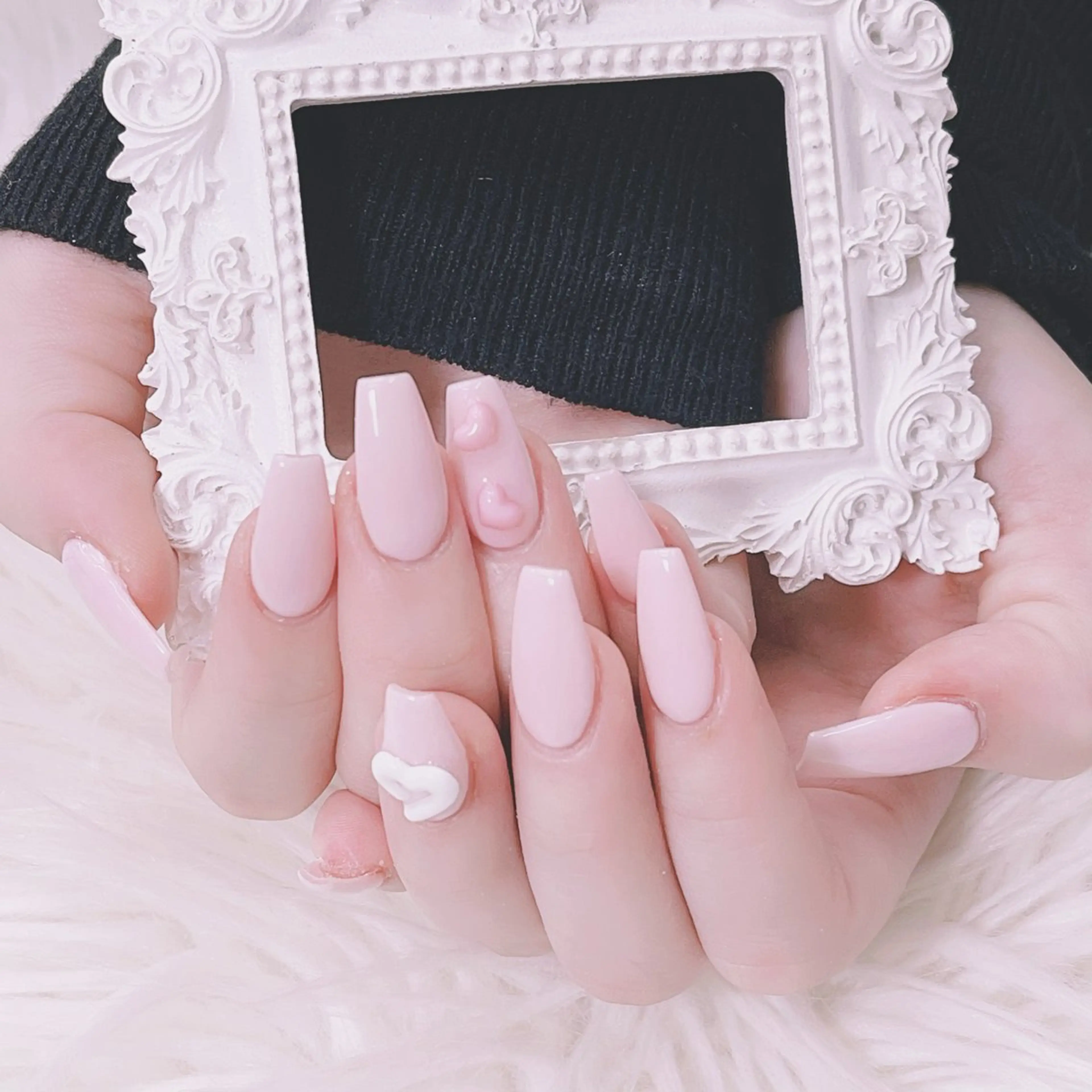 メンズ ネイル アートネイル フレンチネイル ジェルネイル キラキラネイル パラジェル ハンドネイル Bloom スカルプ専門店のネイルデザイン