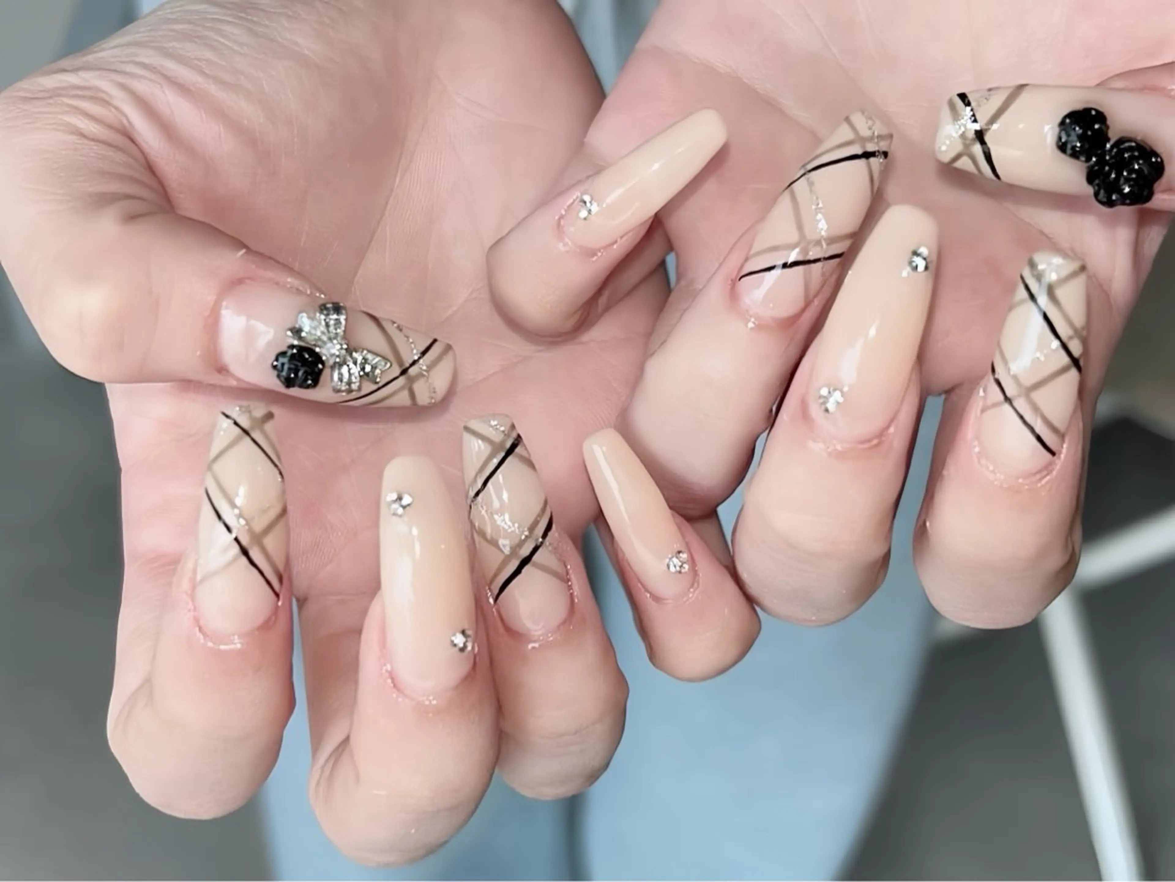 ネイル アートネイル フレンチネイル ジェルネイル 韓国ネイル ミラーネイル Rin Nail 新大久保店のネイルデザイン