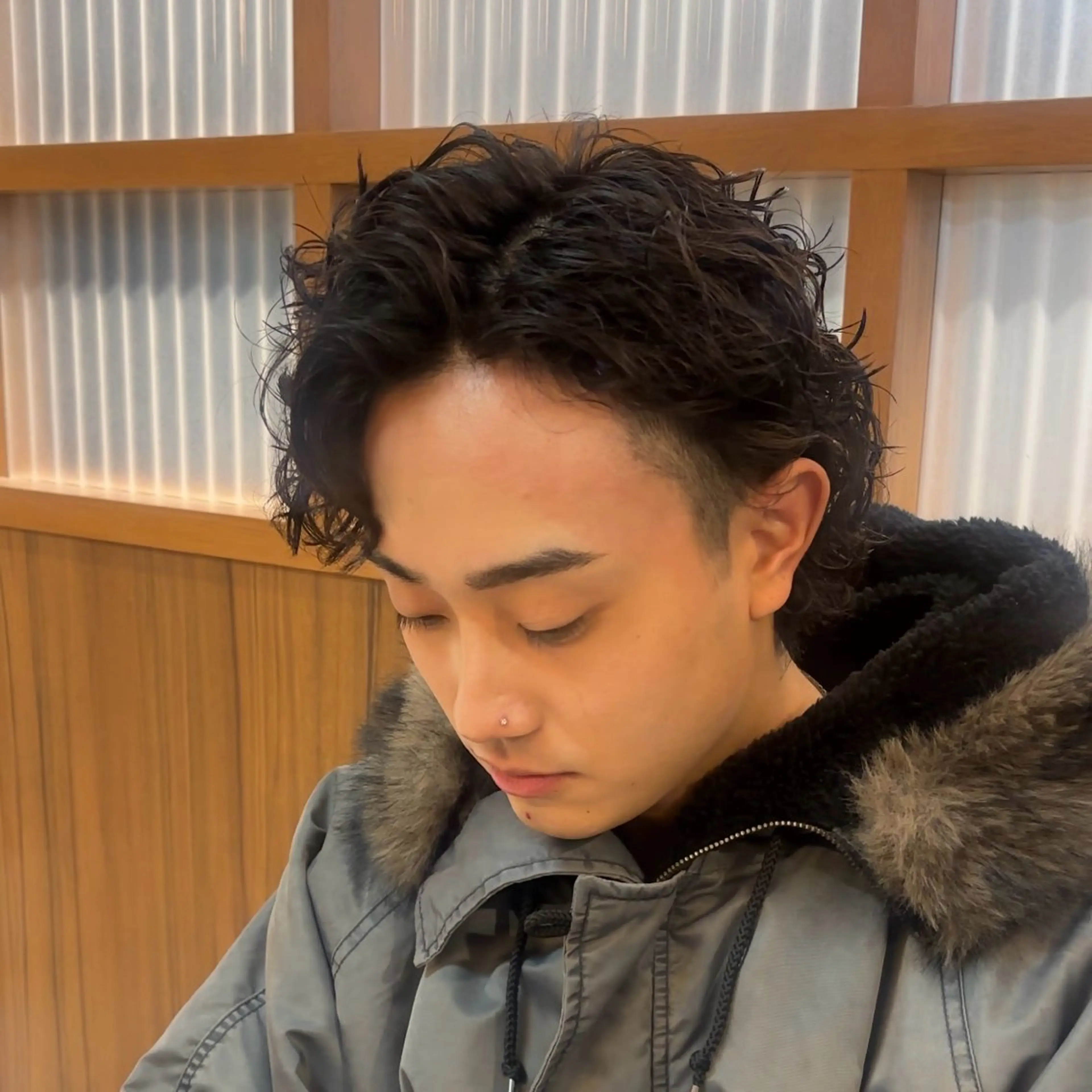 パーマ メンズ カット パーマ 🌈山口摩七斗 /レイヤー/ブリーチのヘアスタイル