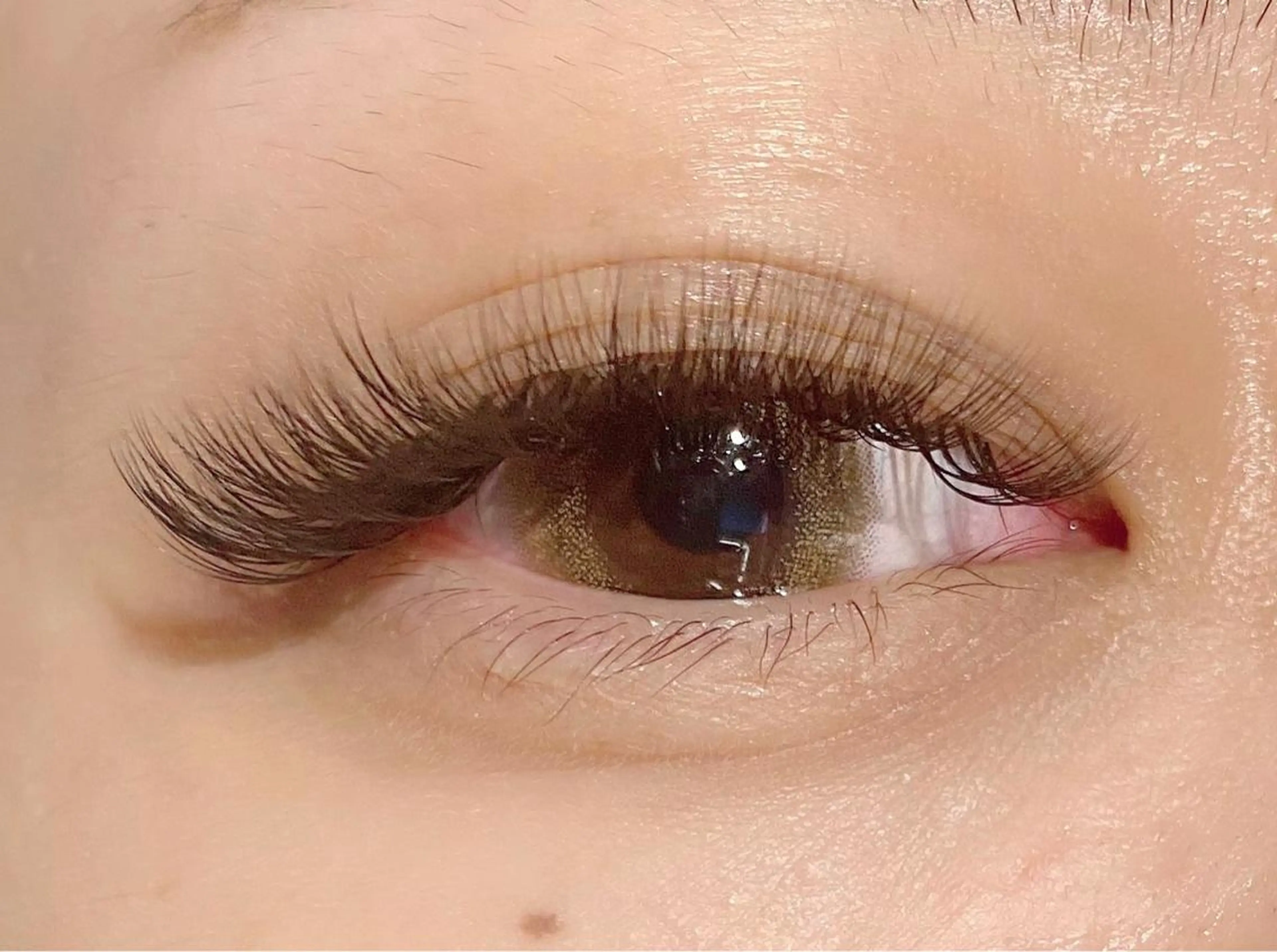 マツエク・マツパ Cカール 目尻長め マツエク アイデザイナー Key(ケイ)の眉毛・アイブロウイメージ