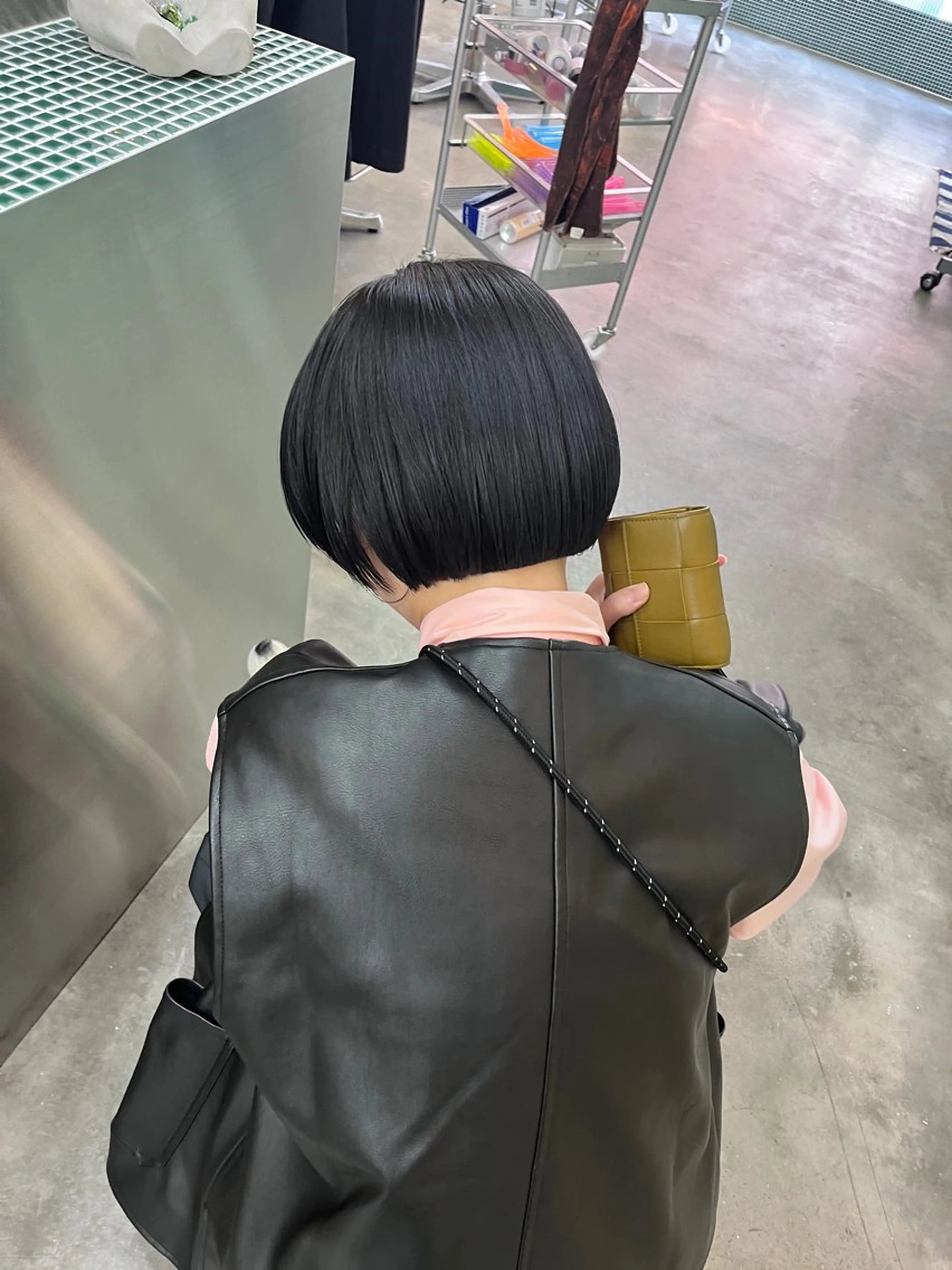 『美髪トリートメントストレート』髪質に合わせた縮毛矯正とトリートメントで美髪を提案の写真