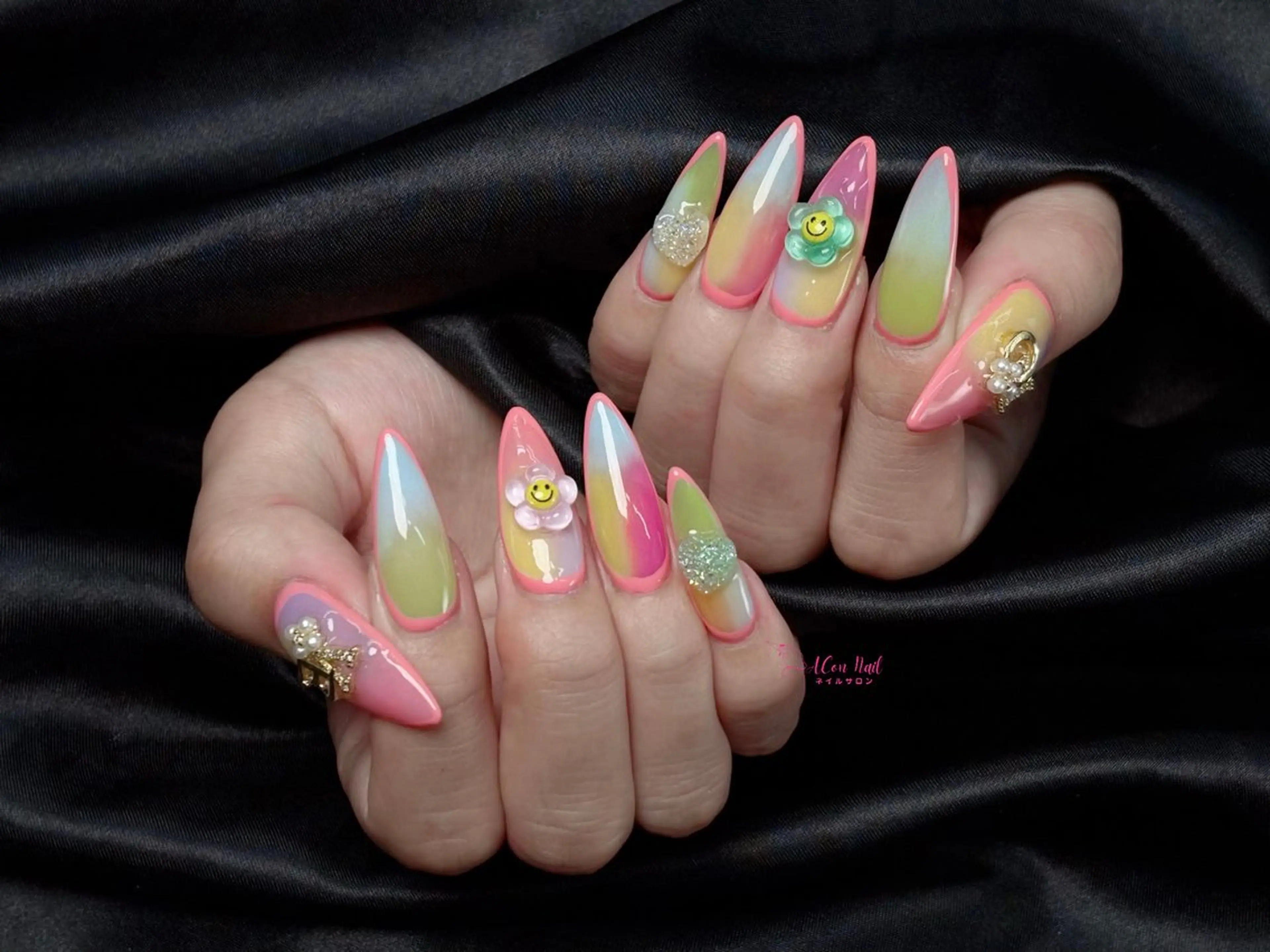 ネイル 桜ネイル 長さ出し フラワーネイル フレンチネイル ジェルネイル ハンドネイル ACon NailSalonのネイルデザイン