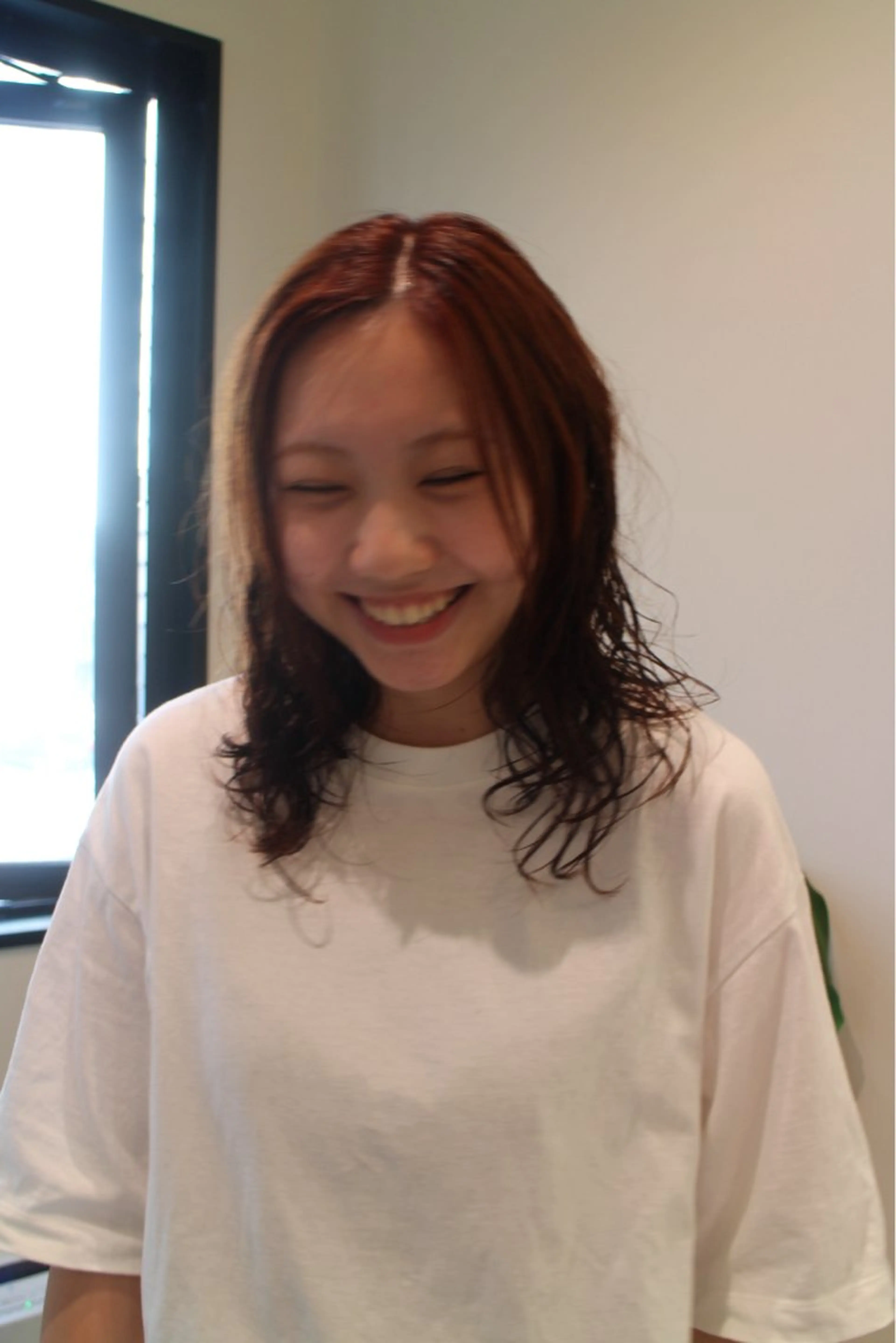 セミロング パーマ カーリーパーマ/ 透明ｶﾗｰ/MIKUのヘアスタイル