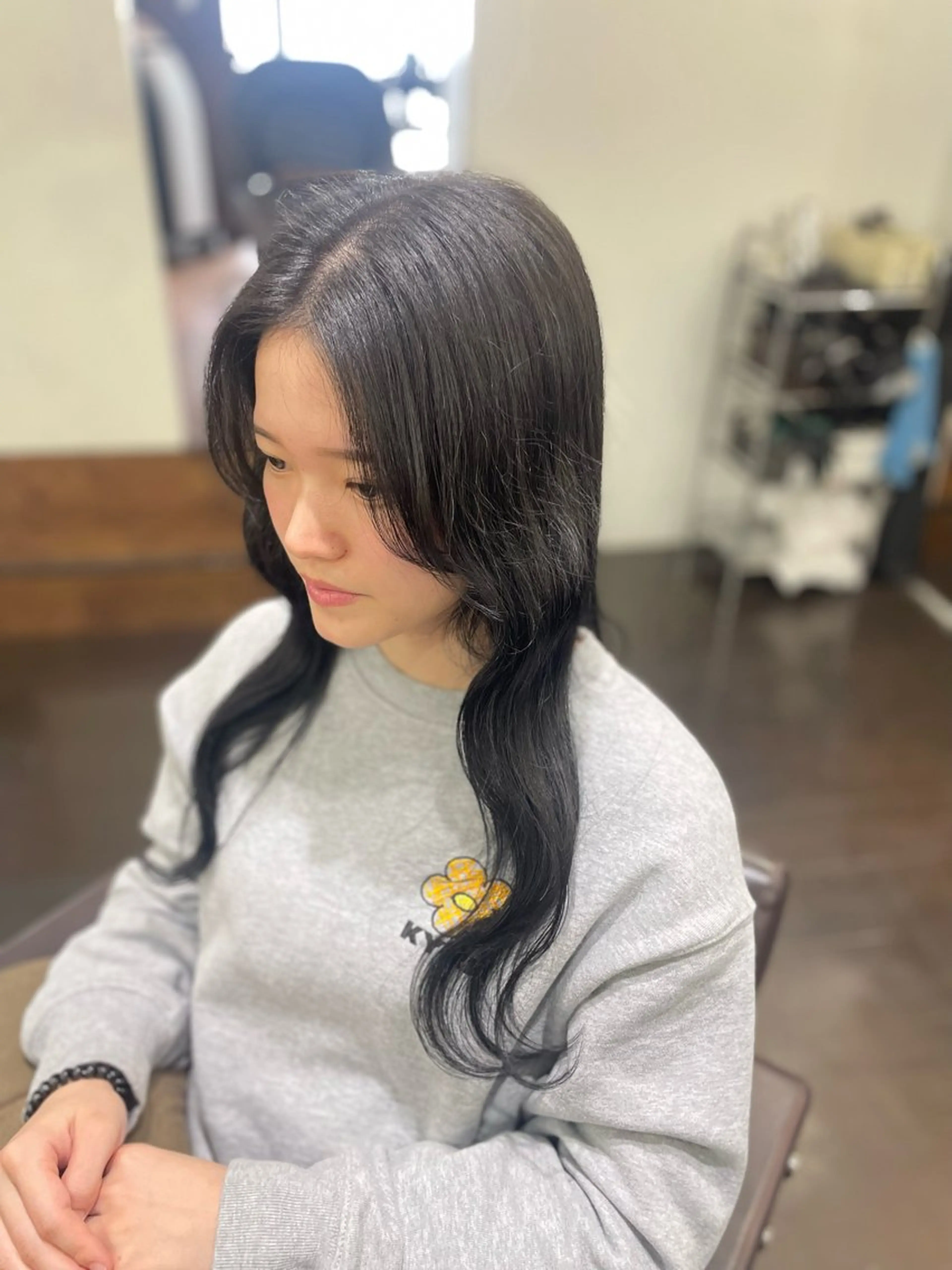 【就活応援メニュー🌸🐣】カット➕透明カラーカラー➕3stepサラサラトリートメント🤍の写真