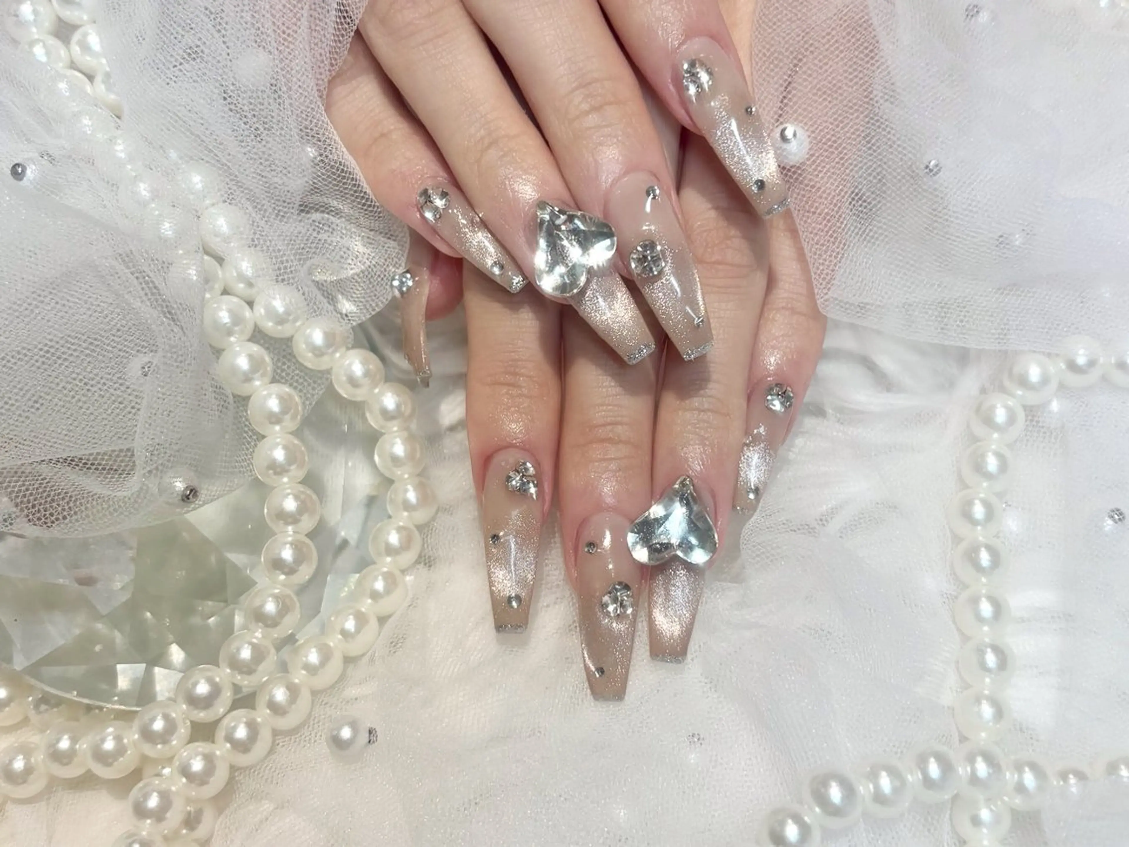 【HAND】オフあり🍒チップ長さ出し10本＋90分パーツつけ放題＋ワンカラーorラメグラの写真