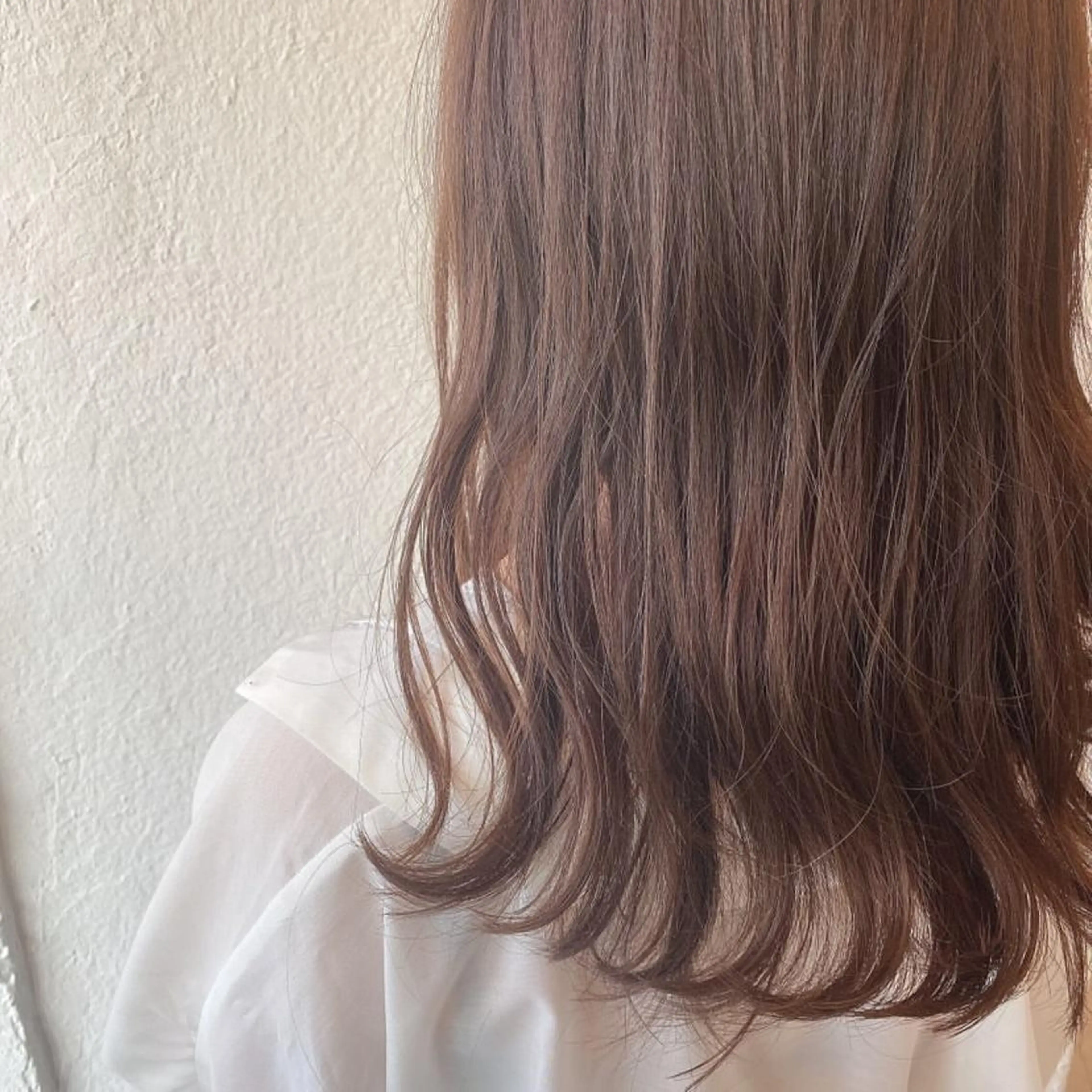 セミロング カラー ベージュカラー ピンクカラー ピンクベージュ 髪質改善特化 谷口祐綺のヘアスタイル