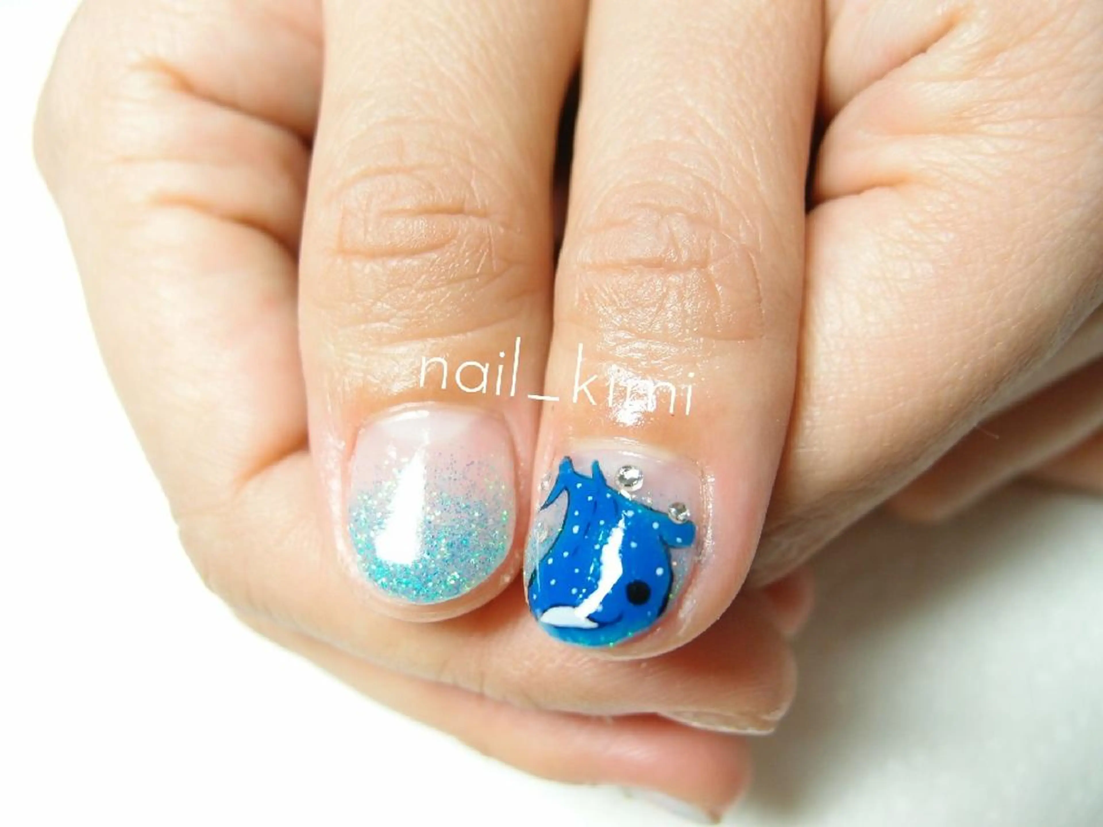 ネイル アートネイル フレンチネイル グラデーション ラメ(グリッター) ラメグラデーション ETHOSENSE. kimikaのネイルデザイン