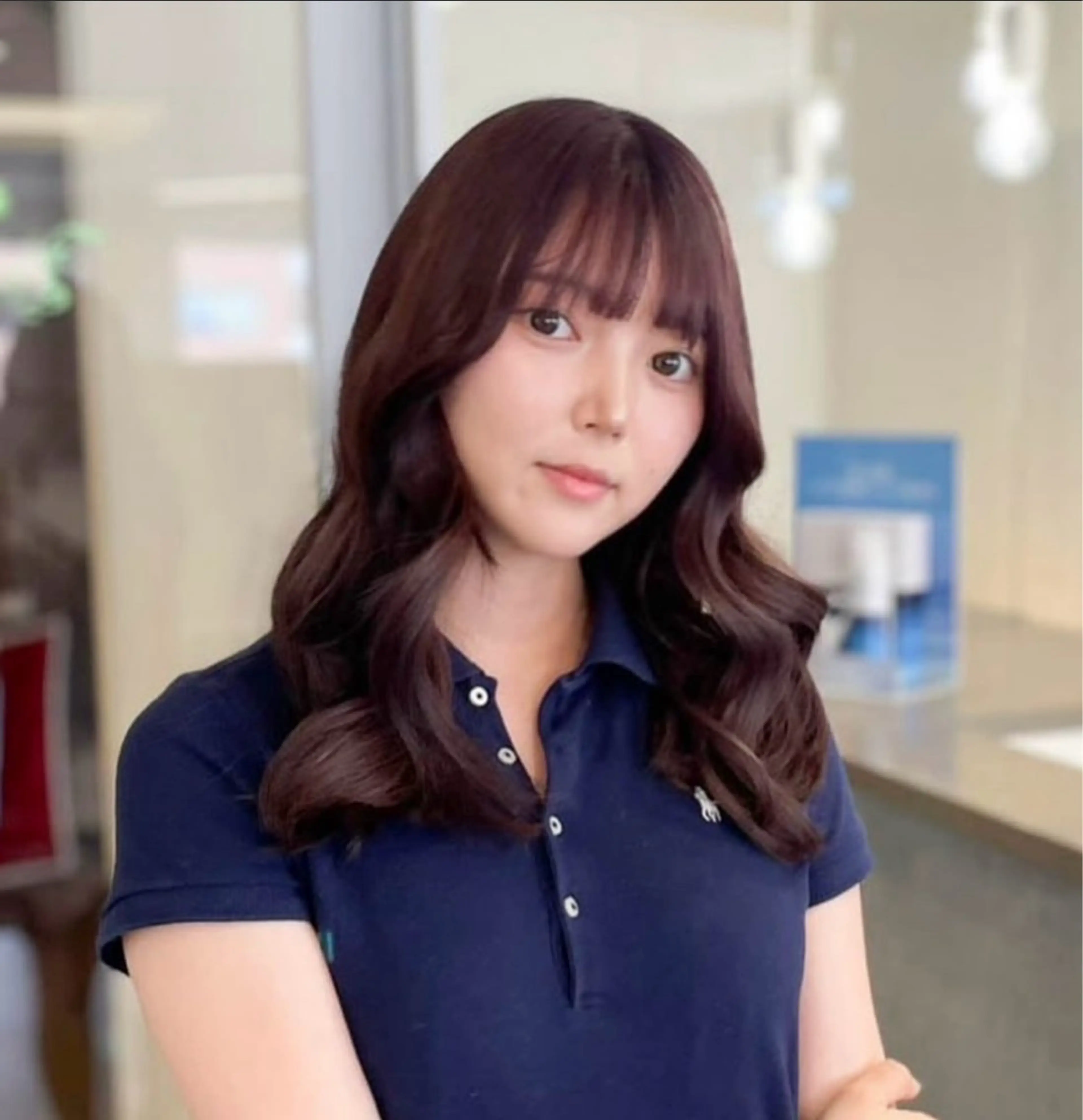 ロング ヘアカラー 薮本 真優のヘアスタイル