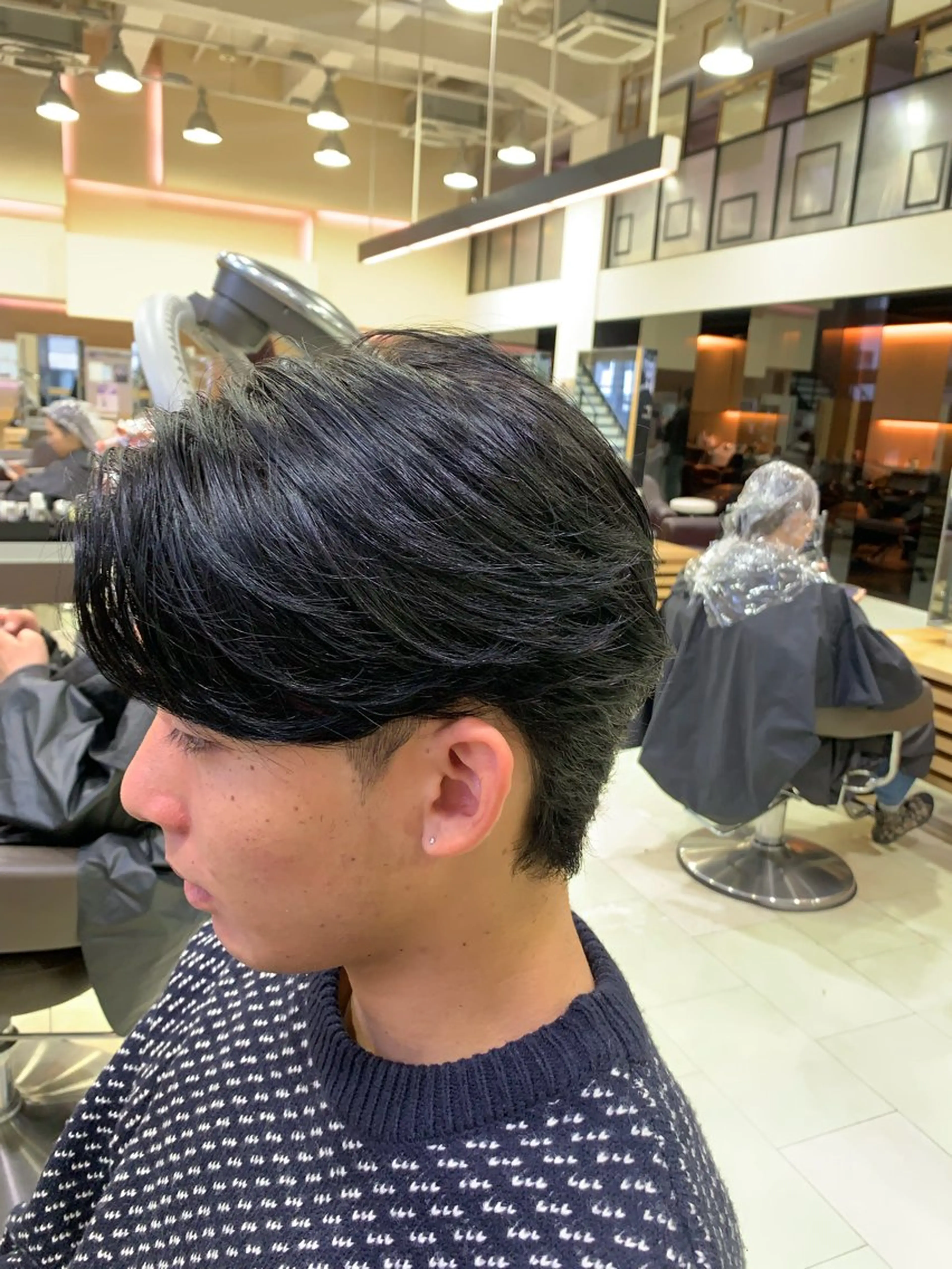 メンズ レイヤー/センター パート/坂本翔のヘアスタイル