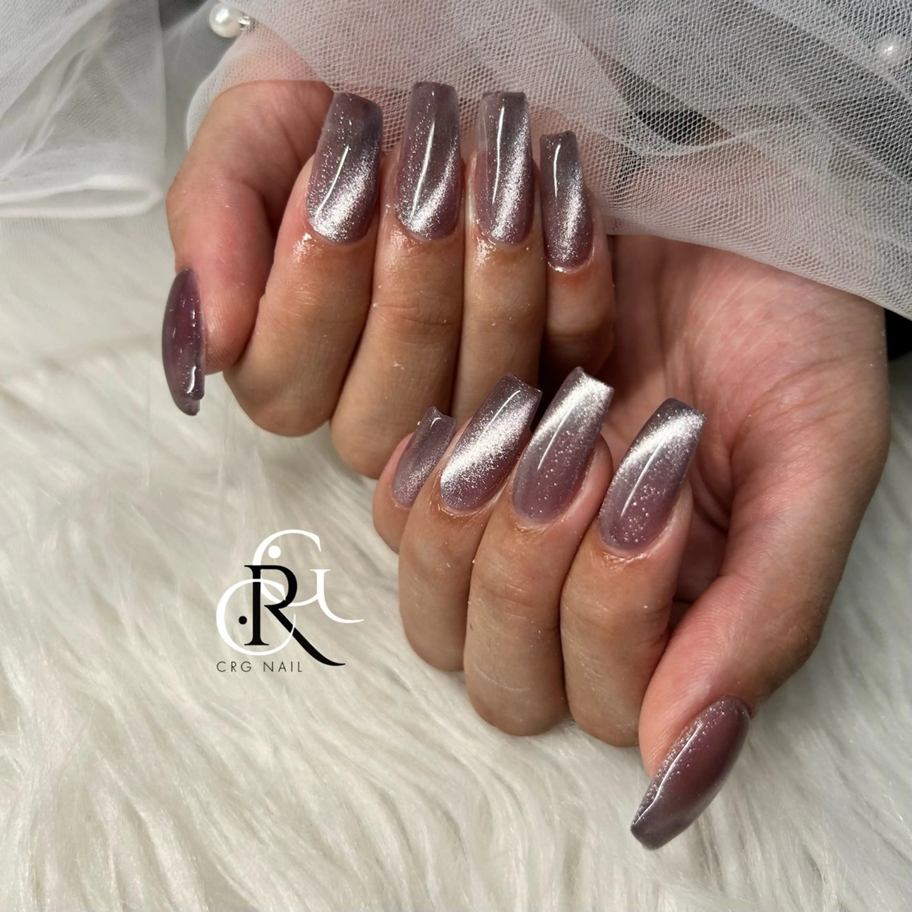 ショート ハンドネイル 美フォルムスカルプ✨ RENAのネイルデザイン