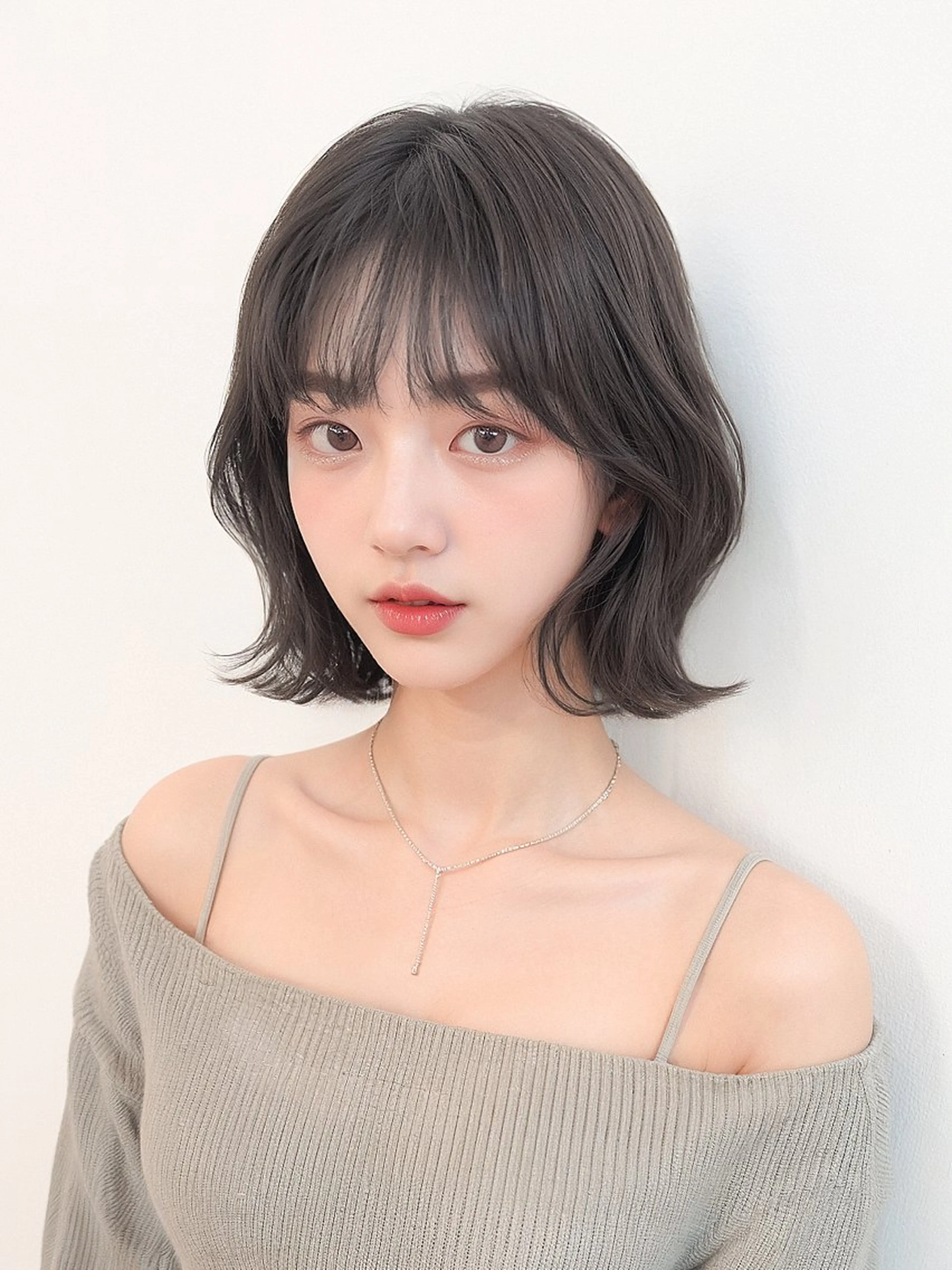 ショート カラー カット ヘアカラー トリートメント 莉乃/縮毛矯正/髪質 改善/艶カラーのヘアスタイル