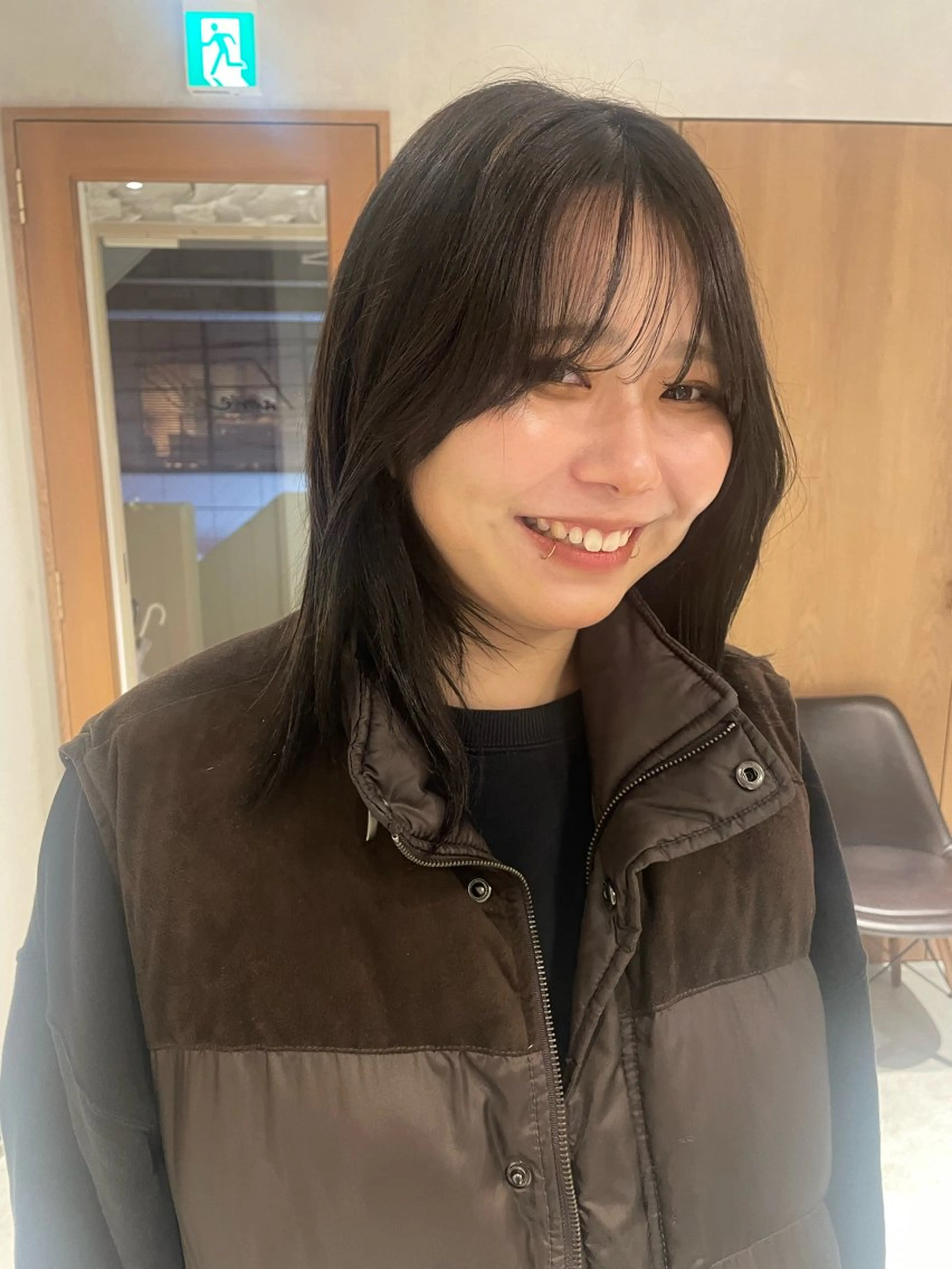 ミディアム カラー ヘアカラー トリートメント mei|顔まわり ×透明感カラーのヘアスタイル