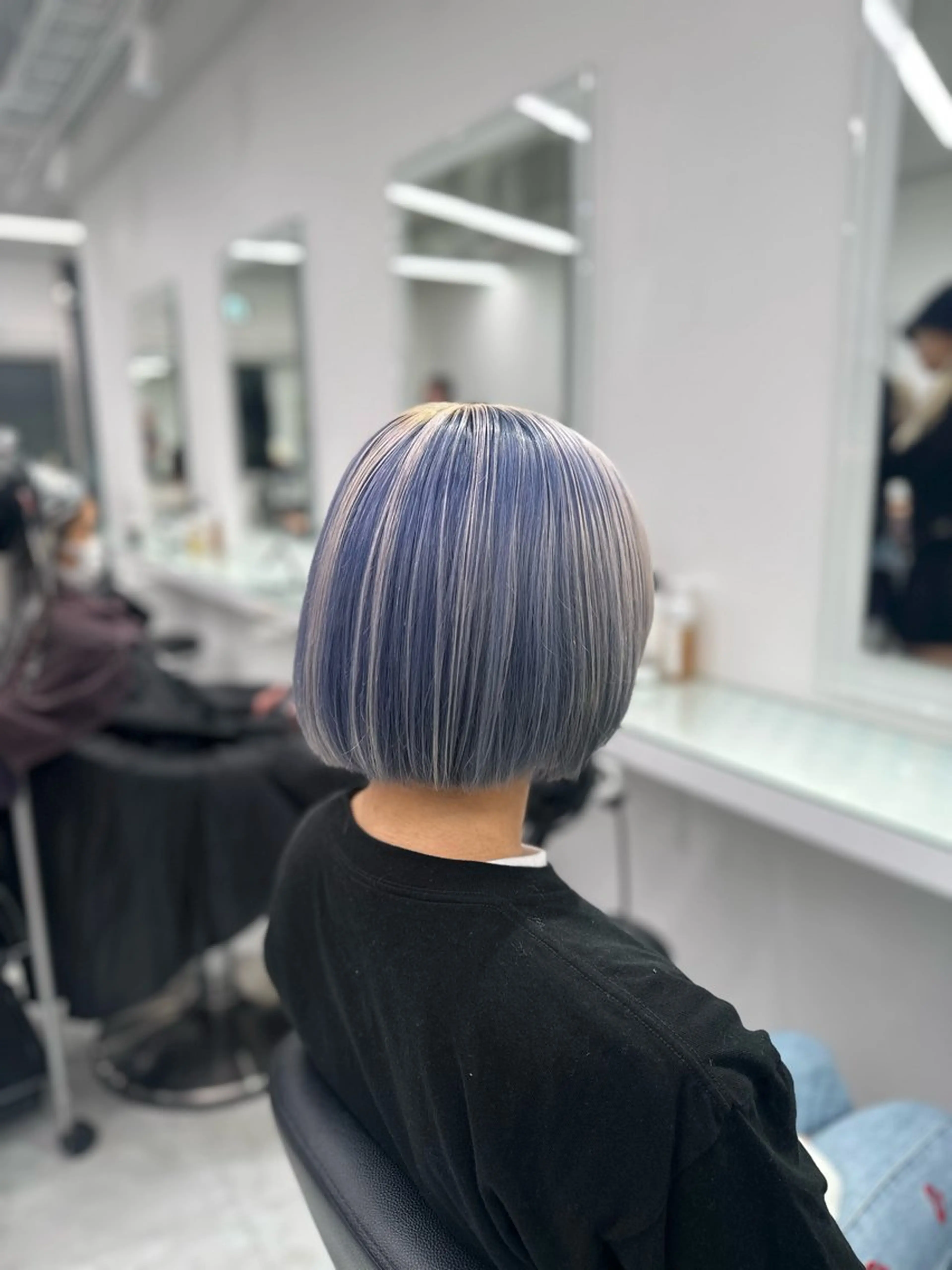 ショート カラー ヘアカラー トリートメント ヘッドスパ ヘアセット ❄最強かわいいカラー ❄️MINA❄️のヘアスタイル