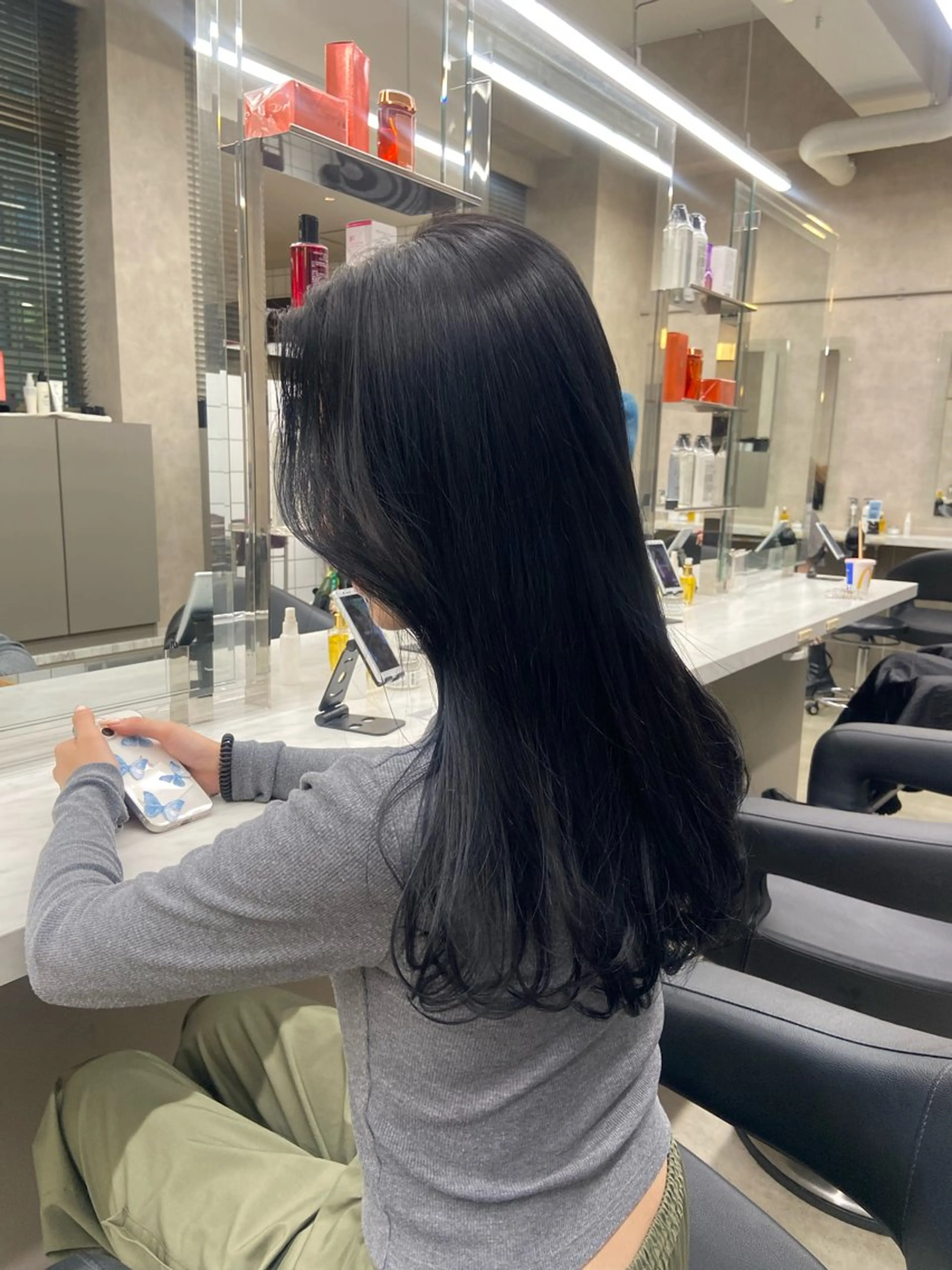 セミロング カラー ヘアアレンジ Over hair_ misakiのヘアスタイル