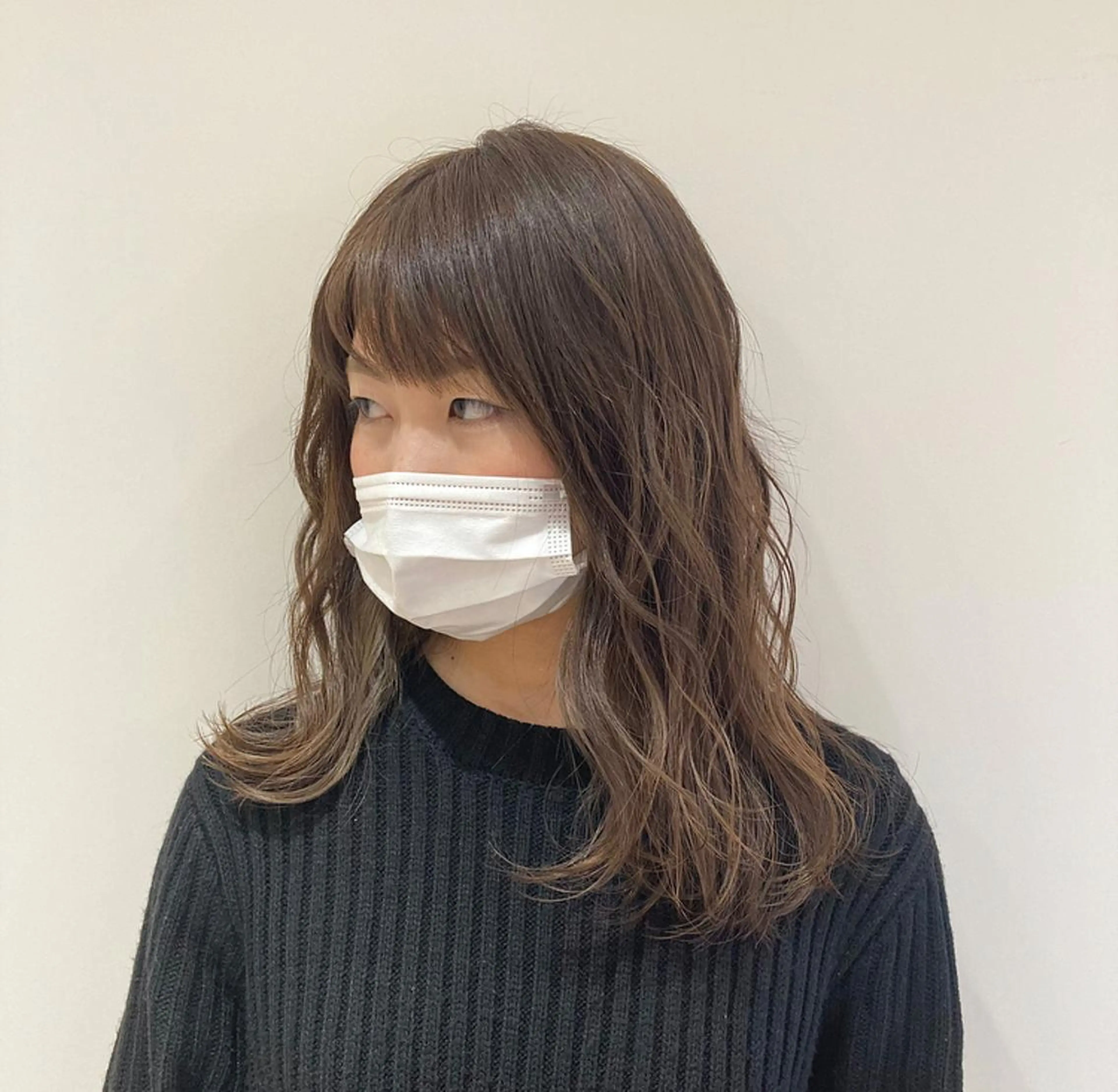 セミロング カラー 大阪ヴィーガンサロン KANAKOのヘアスタイル