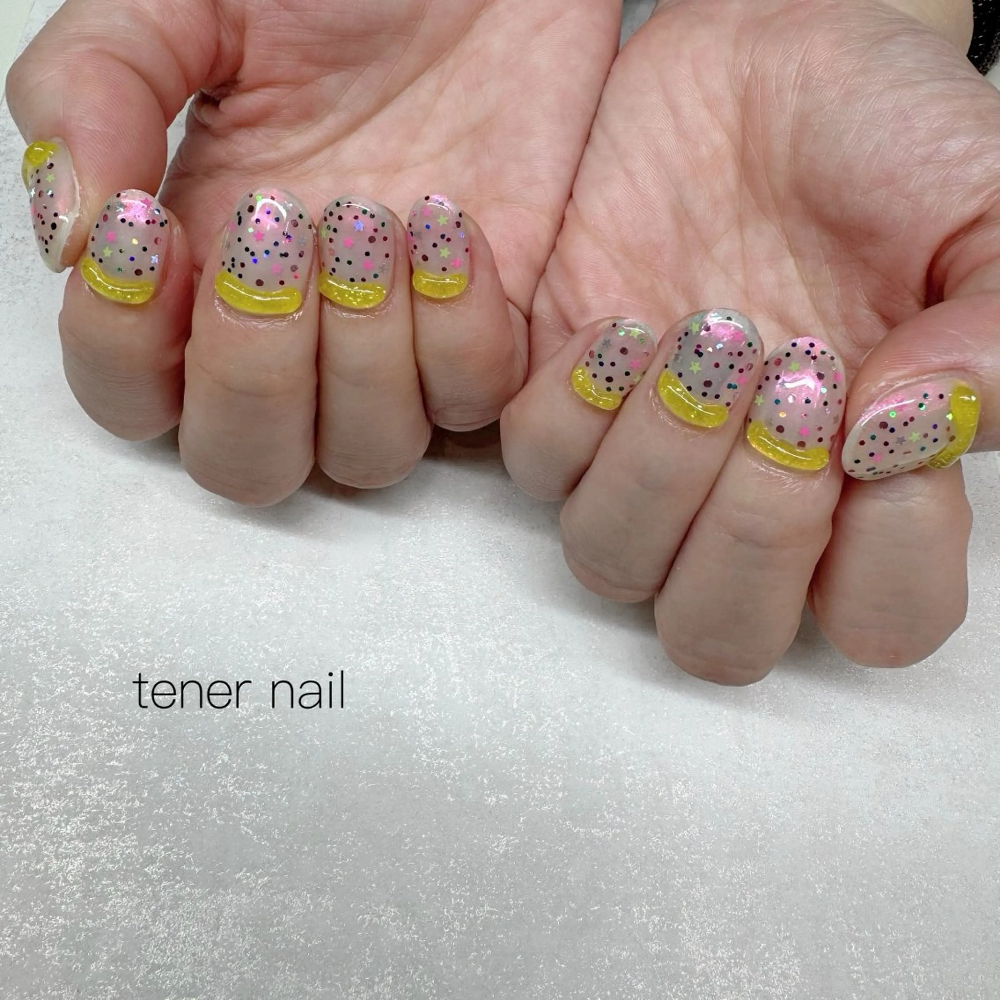 ネイル キラキラネイル ぷっくりネイル ハンドネイル tener  nail  テネルネイル所属・テネルネイル tener nailのネイルデザイン