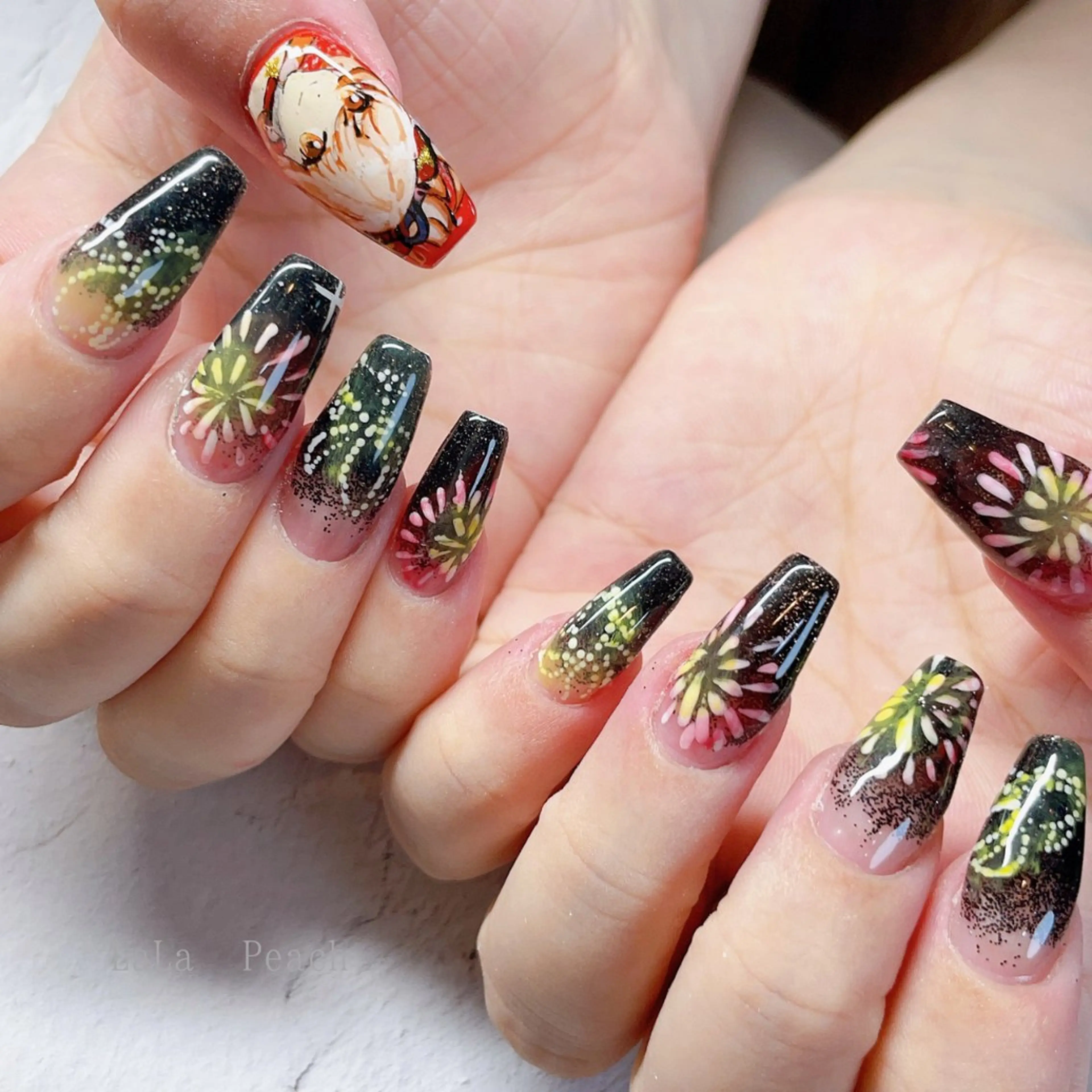 ネイル アートネイル グラデーション スカルプネイル ハンドネイル LaLa Peach 福岡のマツエク・マツパデザイン