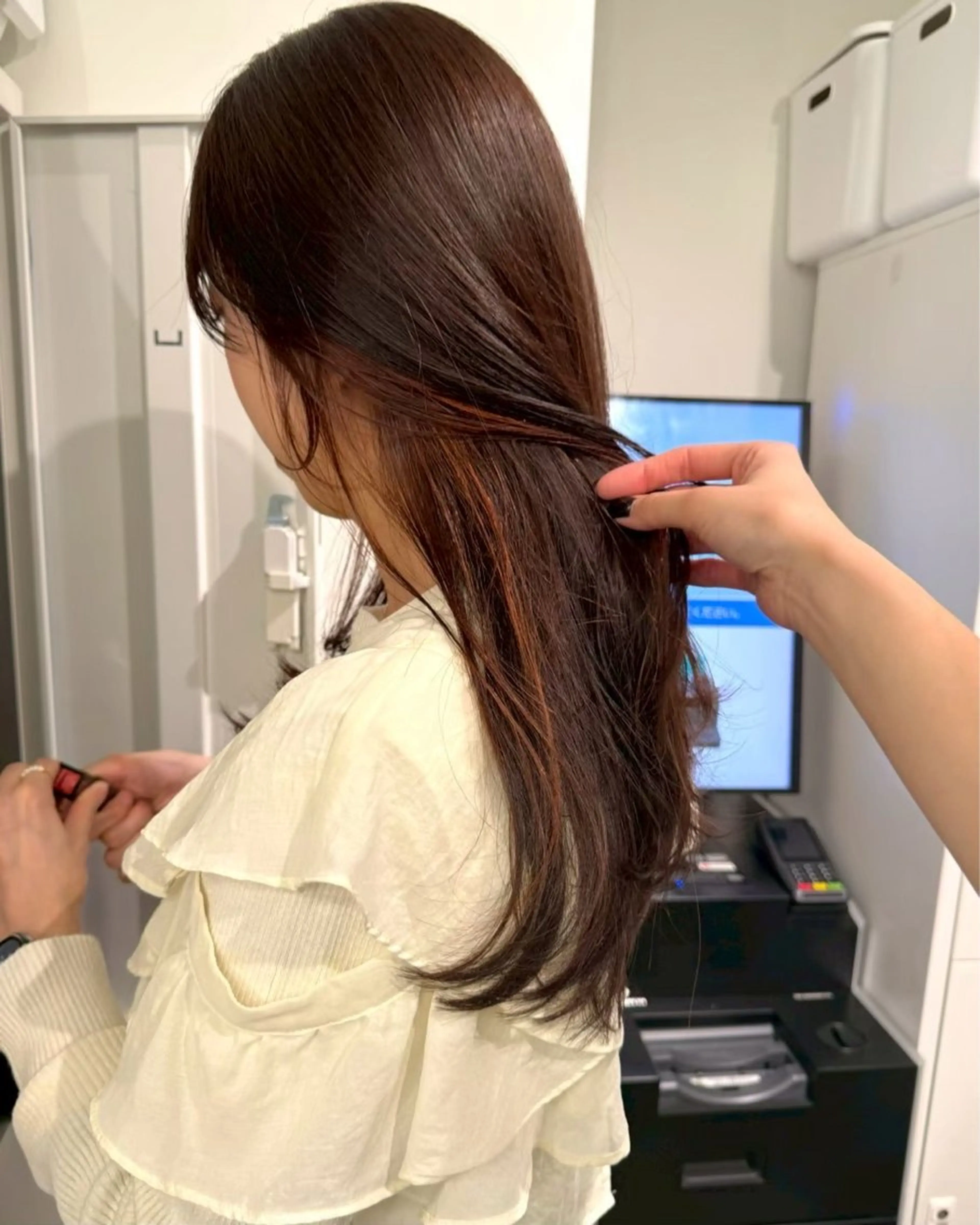 カラー インナーカラー Hikaru艶カラー /メンズカットのヘアスタイル