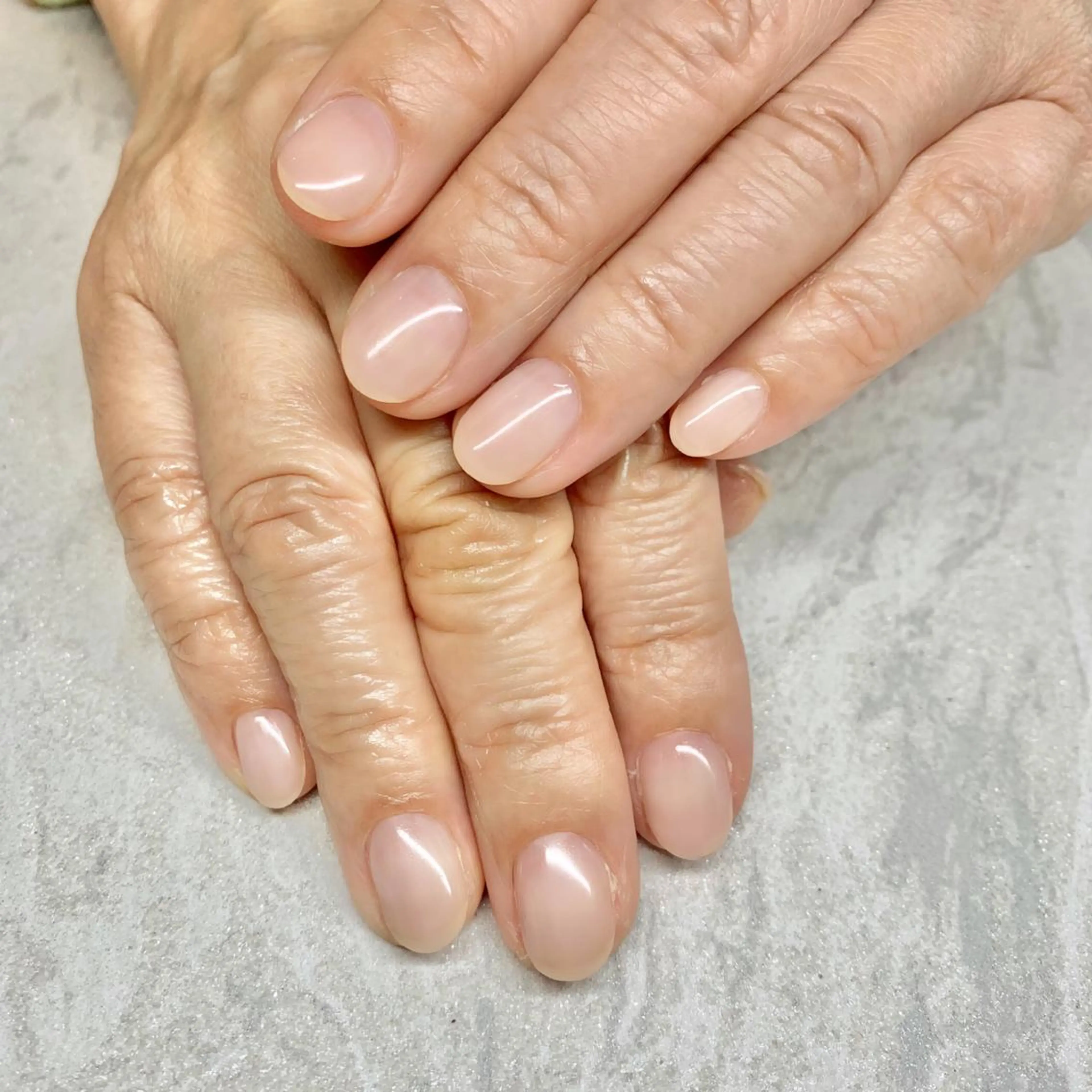 ネイル 近鉄奈良 カラー　うのさくらのヘアスタイル