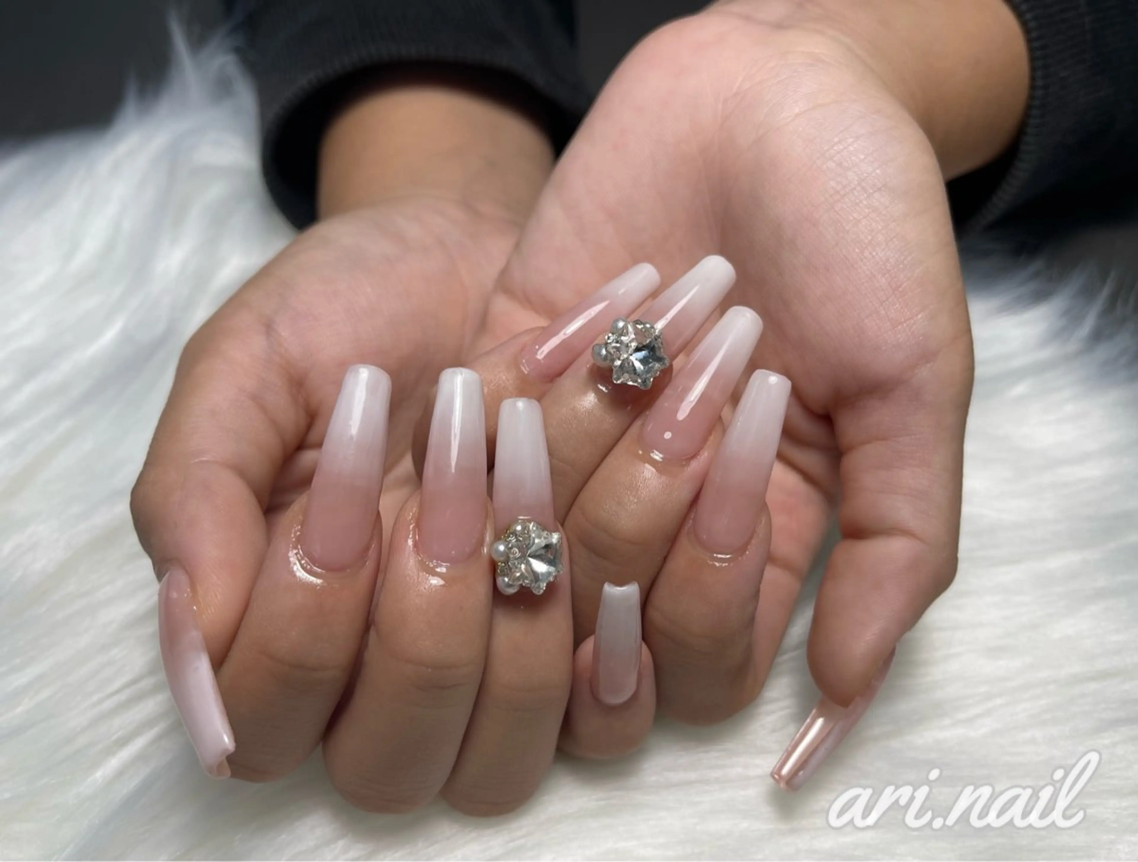 ネイル 長さ出し ハンドネイル ari. nailのネイルデザイン