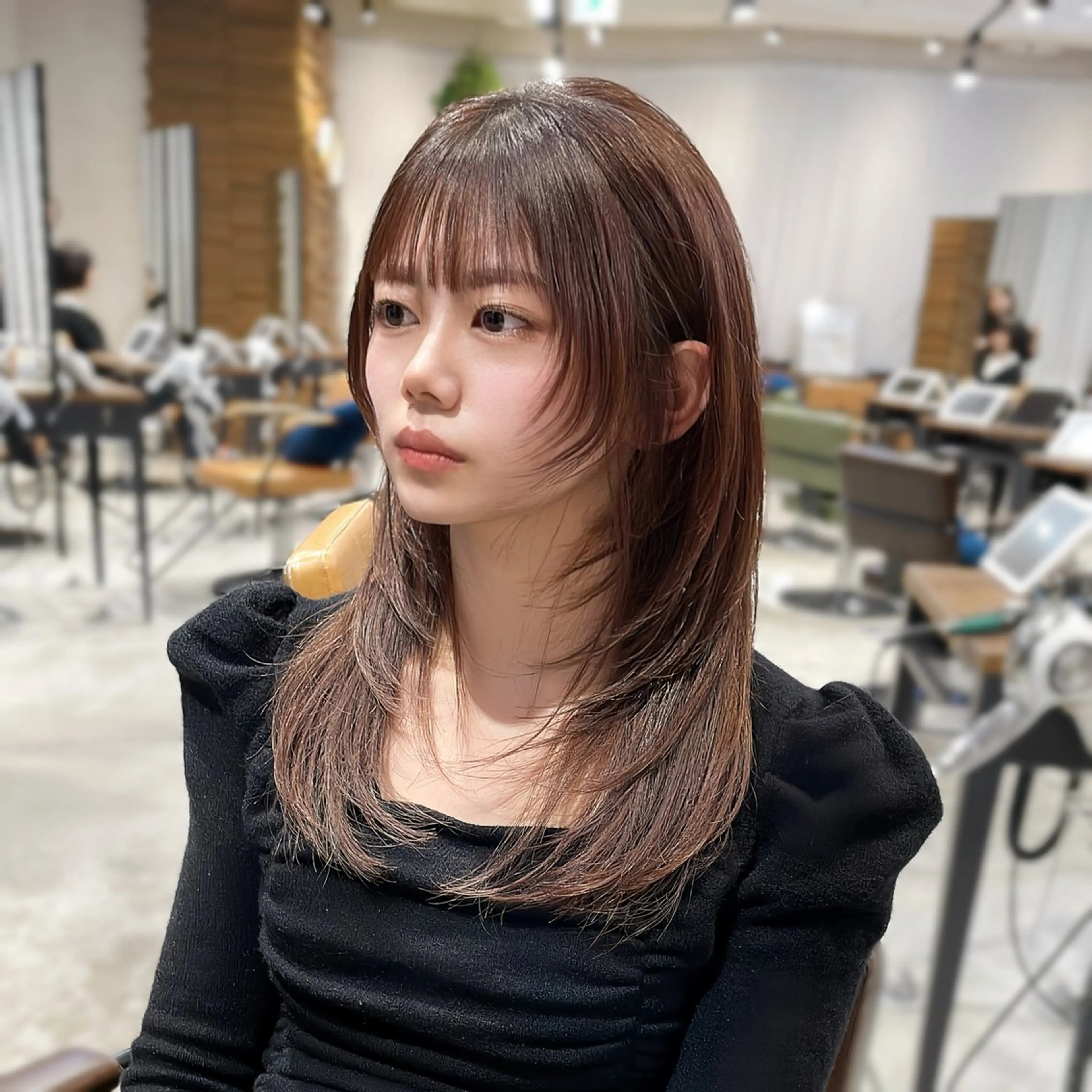 ロング 顔まわりレイヤー レイヤーカット ウルフカット ガレリアエレガンテ栄店所属・ウルフカット/ ハッシュカット/山路のヘアスタイル