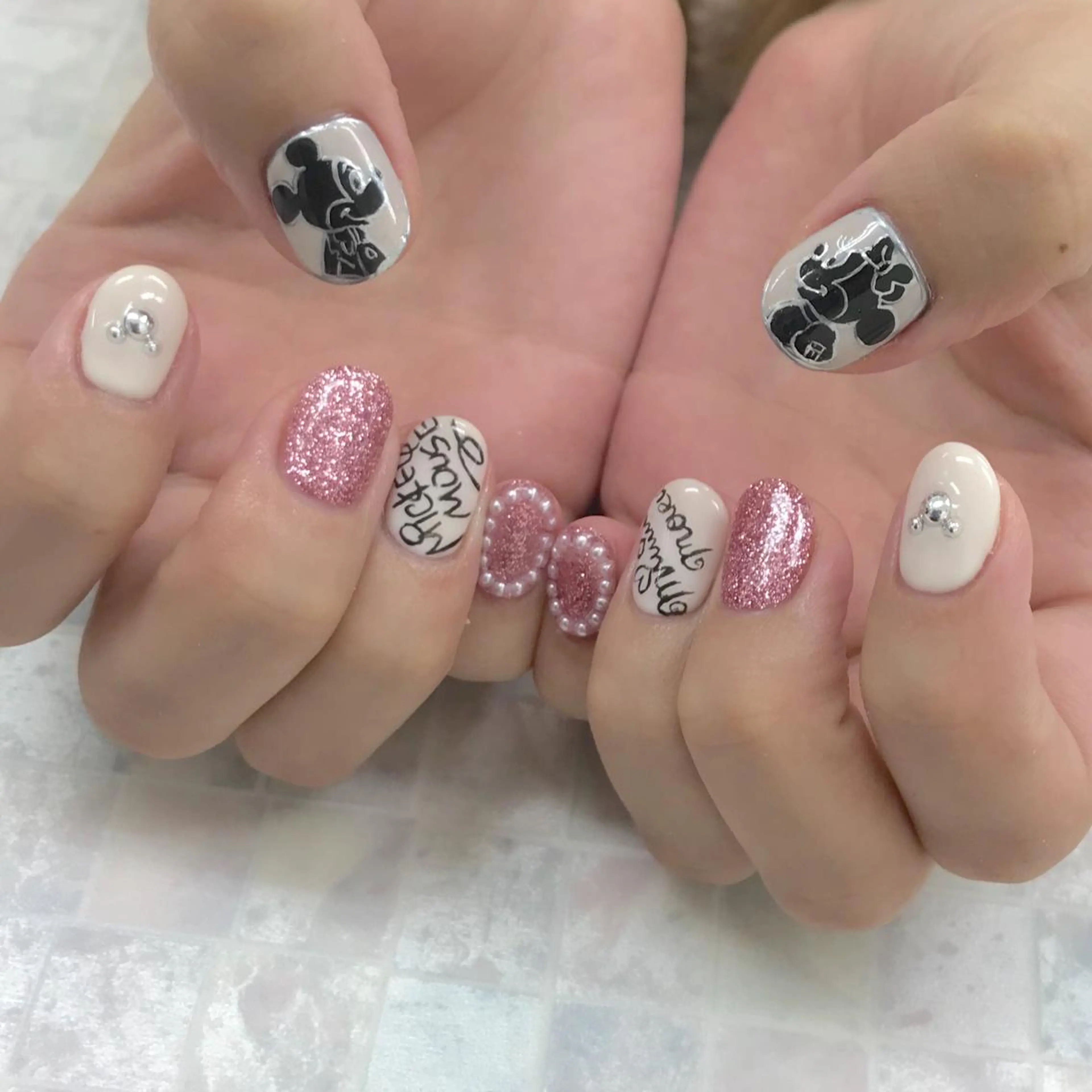 ネイル ハンドネイル 五十嵐 美智のネイルデザイン