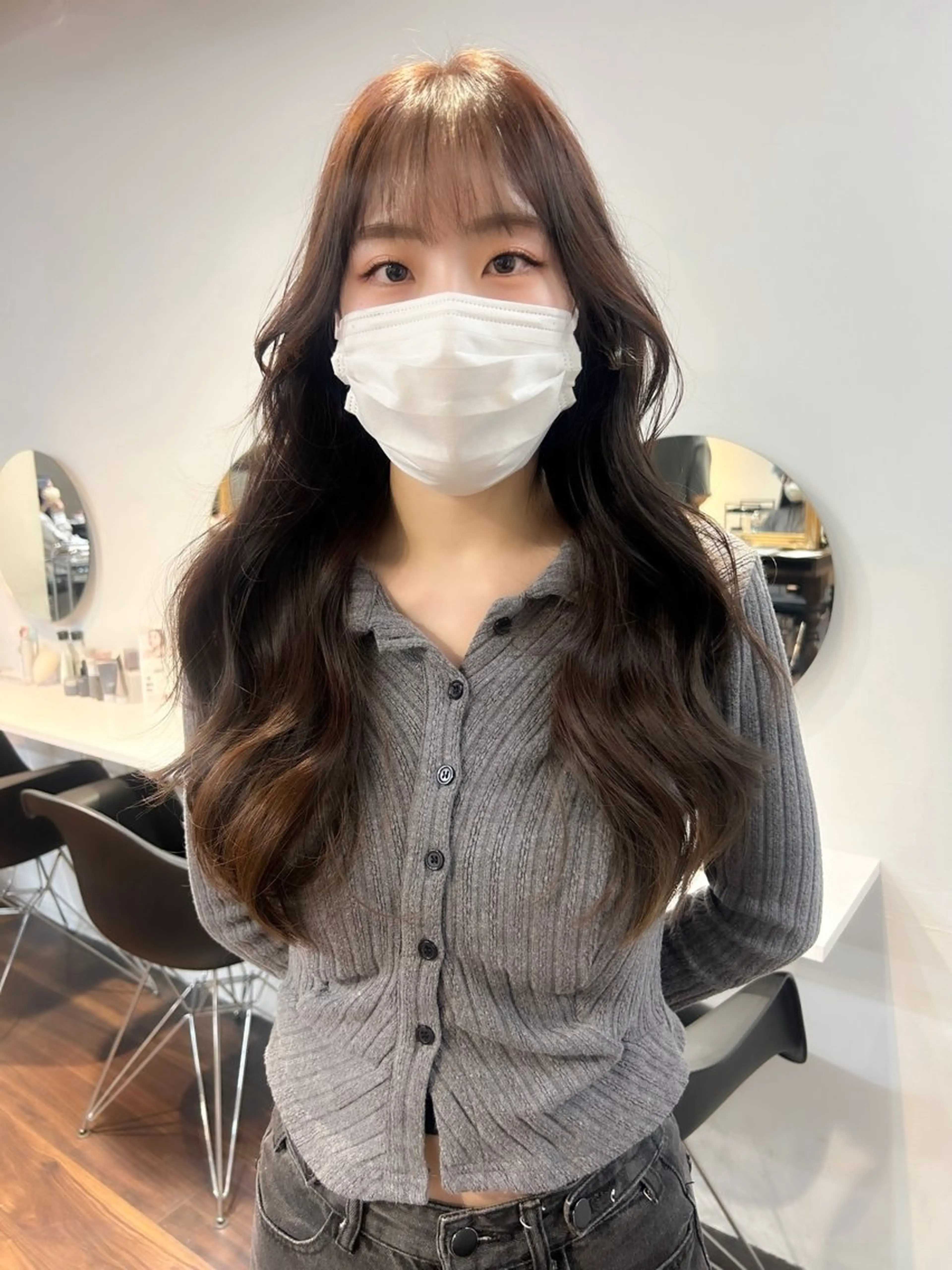 ロング カラー ヘアアレンジ ブリーチ 透明感カラー ダブルカラー グレージュ ブリーチなしカラー カット ヘアカラー トリートメント レイヤーカット×髪質 改善🇰🇷シオリのヘアスタイル