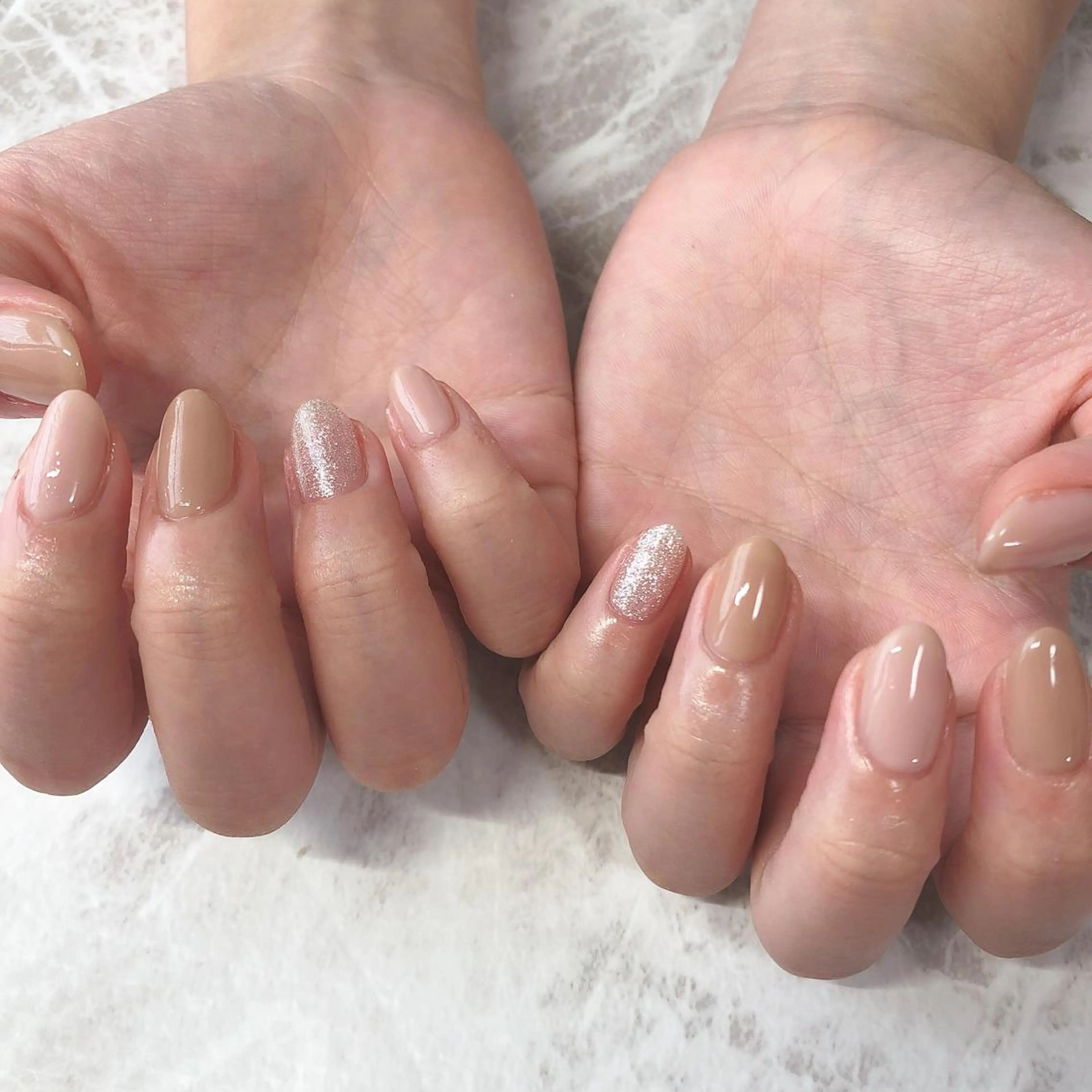 ネイル ハンドネイル 西岡 杏のネイルデザイン